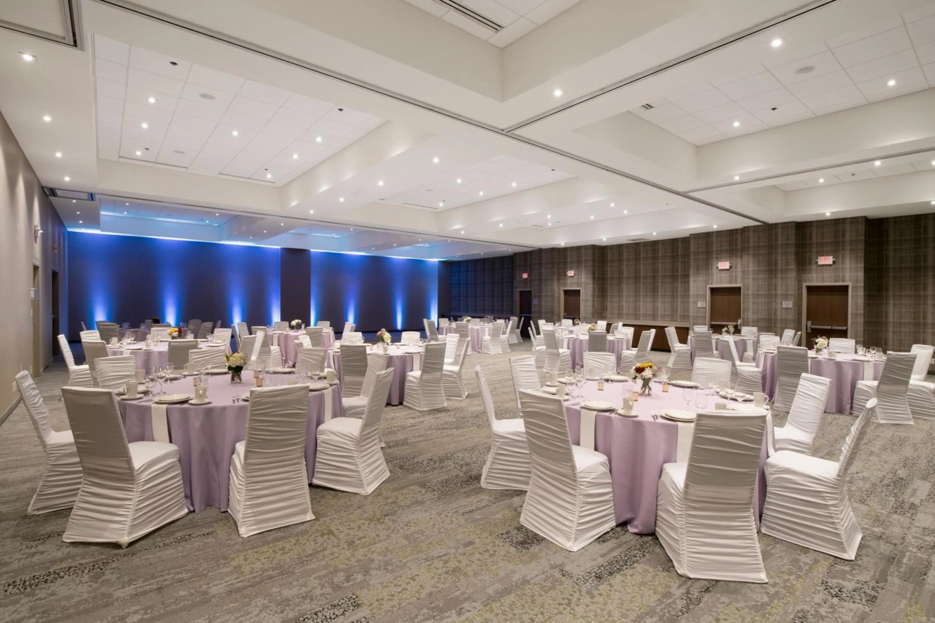 Meeting/conference room in Courtyard by Marriott Edina Bloomington