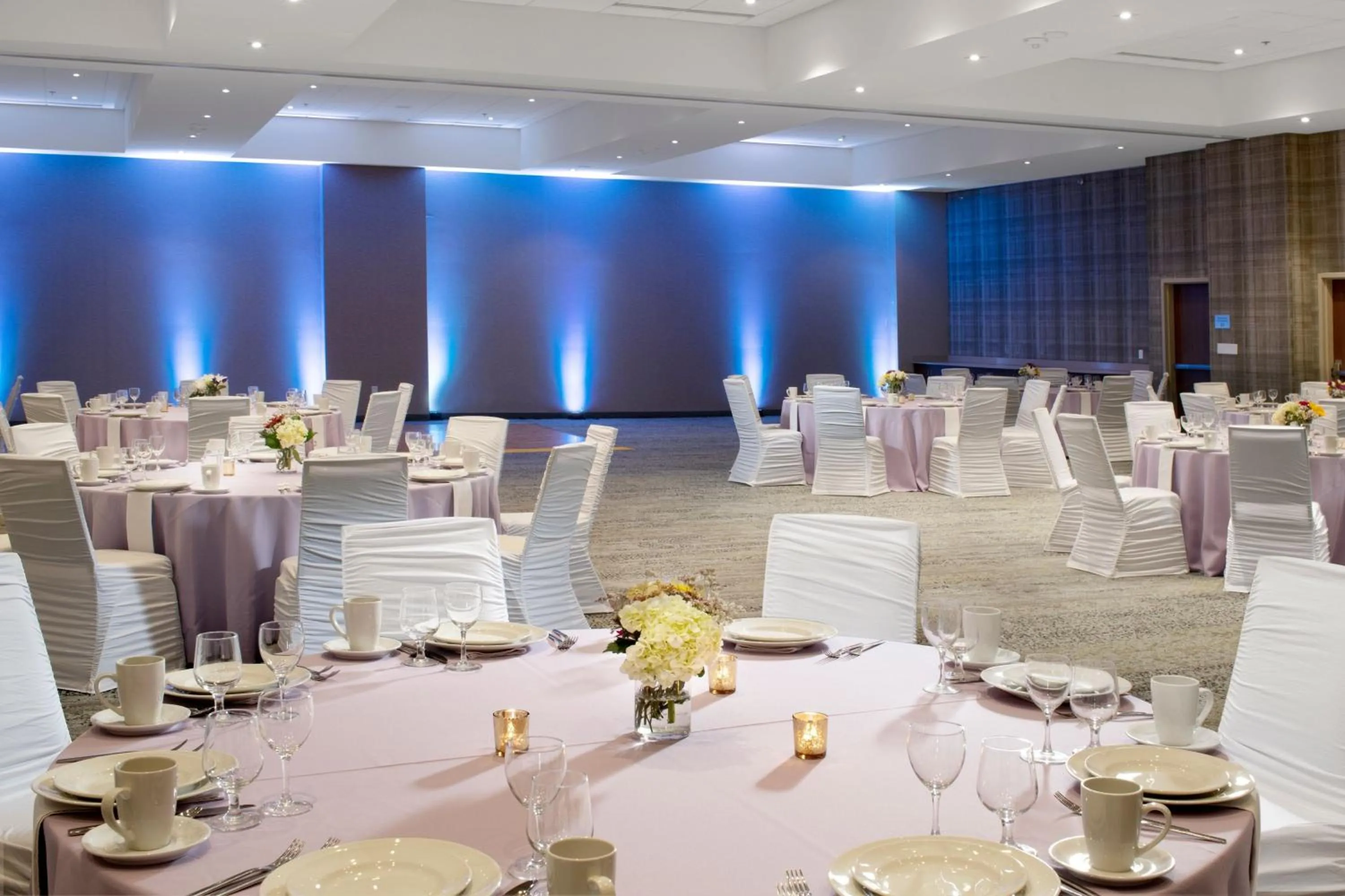 Lobby or reception in Courtyard by Marriott Edina Bloomington