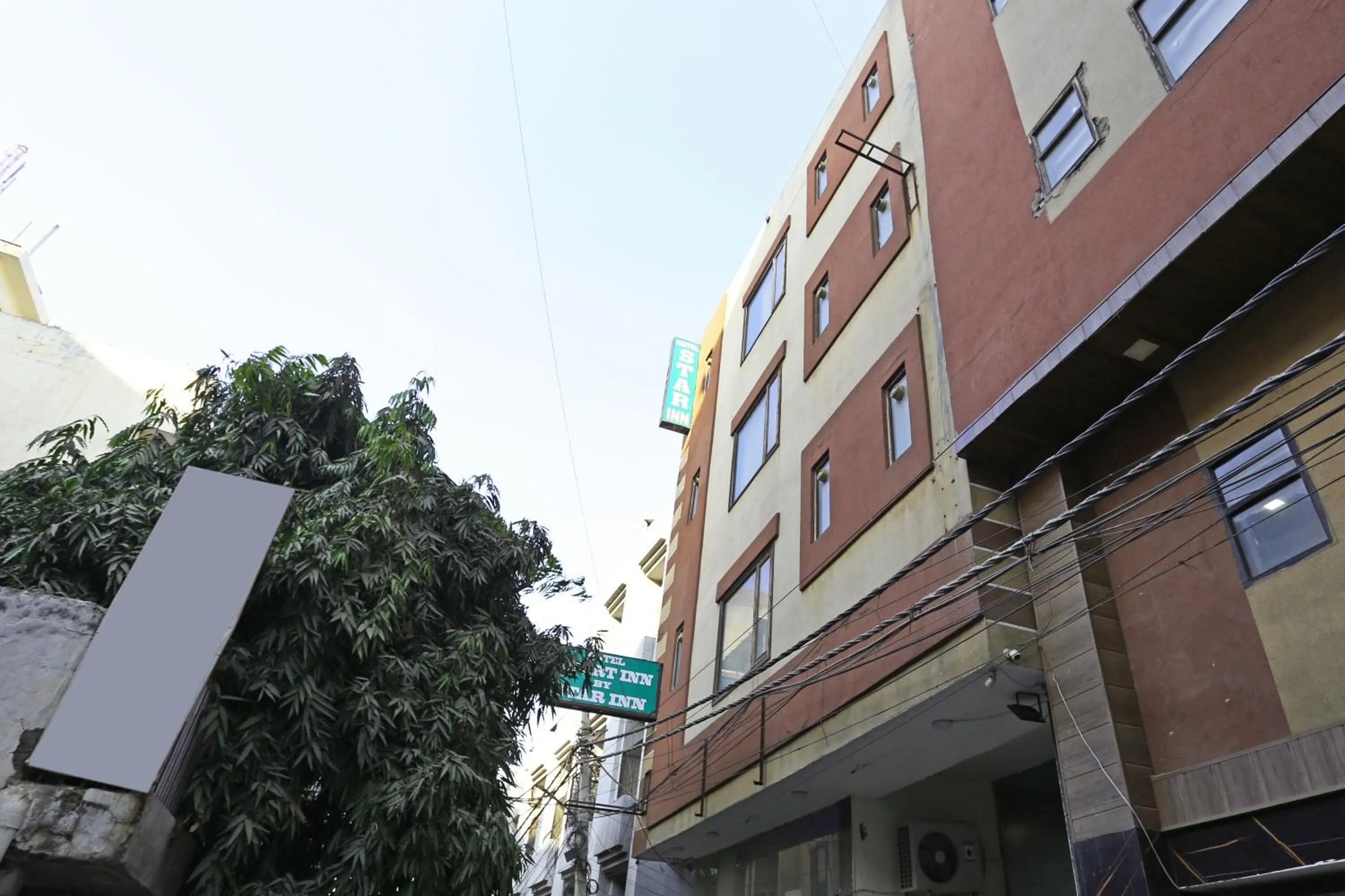 Property building in Hotel Star Inn-Near Delhi Airport