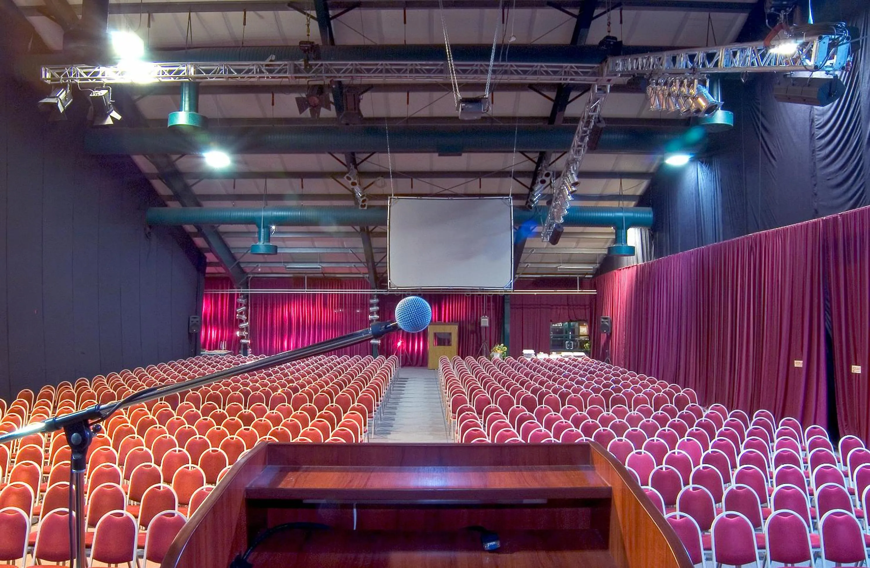 Banquet/Function facilities in Hotel Club Tihany