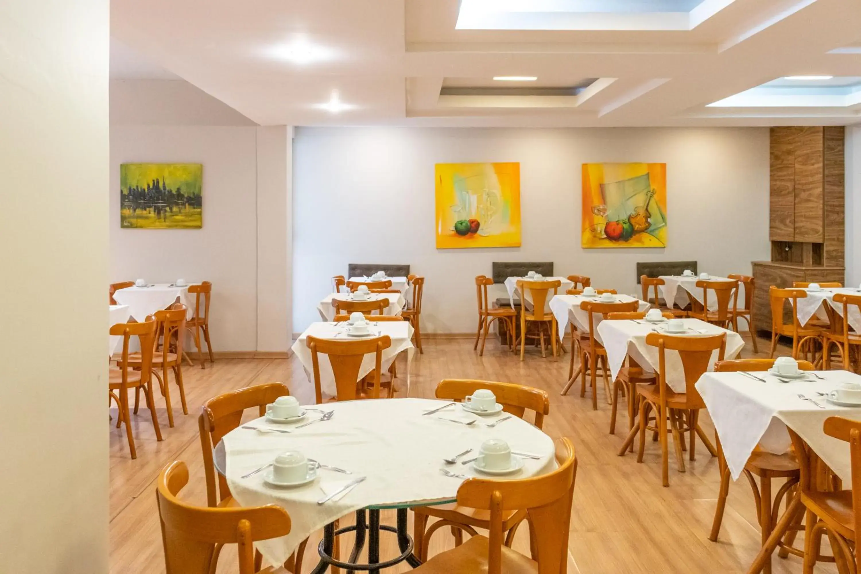 Restaurant/places to eat in Dexter Hotel - Volta Redonda Restaurant/places to eat in Dexter Hotel - Volta Redonda