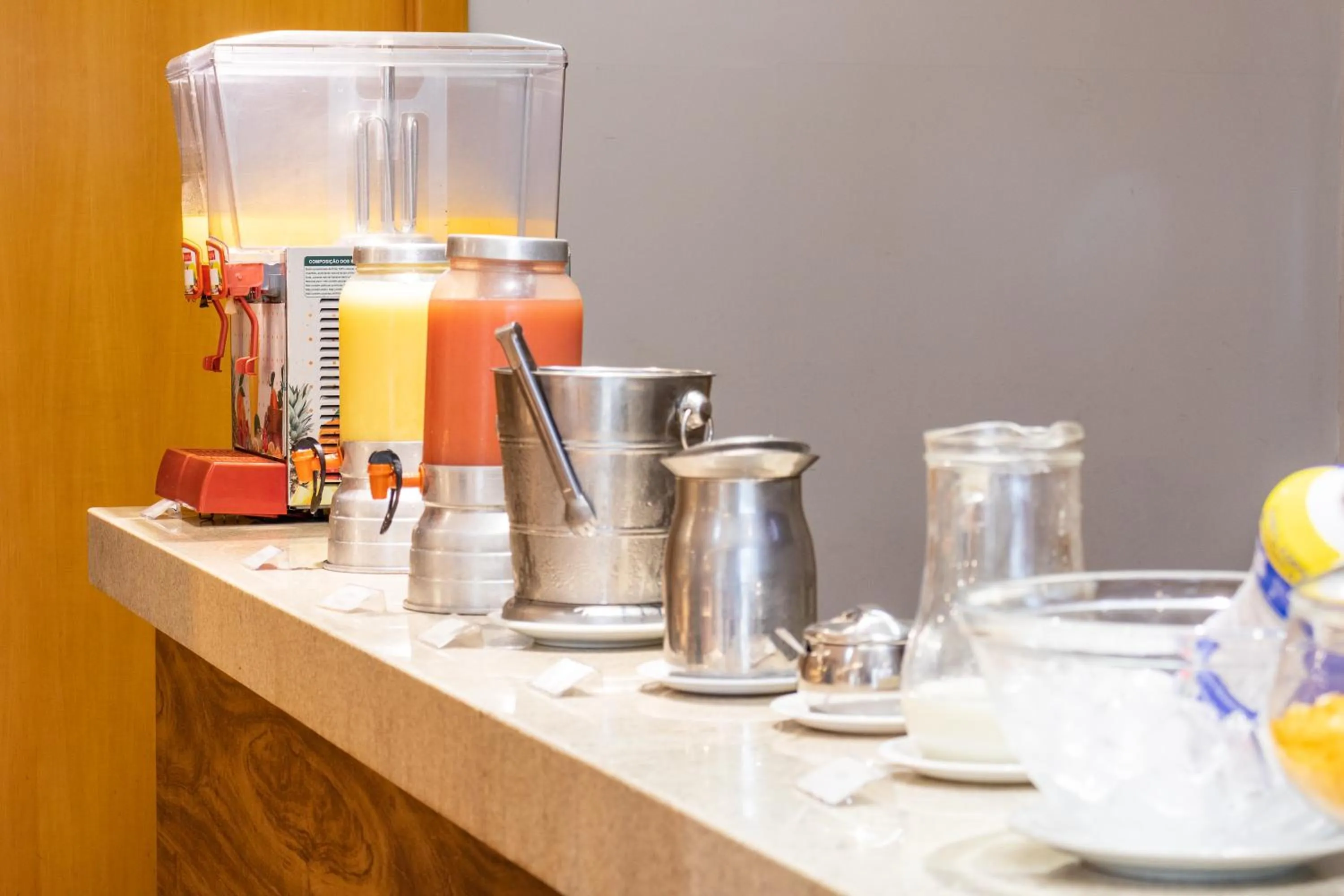 Coffee/tea facilities in Dexter Hotel - Volta Redonda