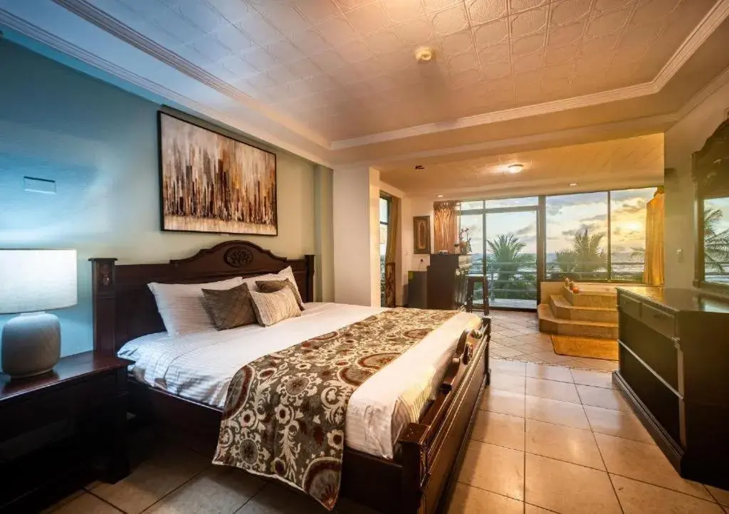 Bed in Paradise Jaco Beach Front Bed in Paradise Jaco Beach Front