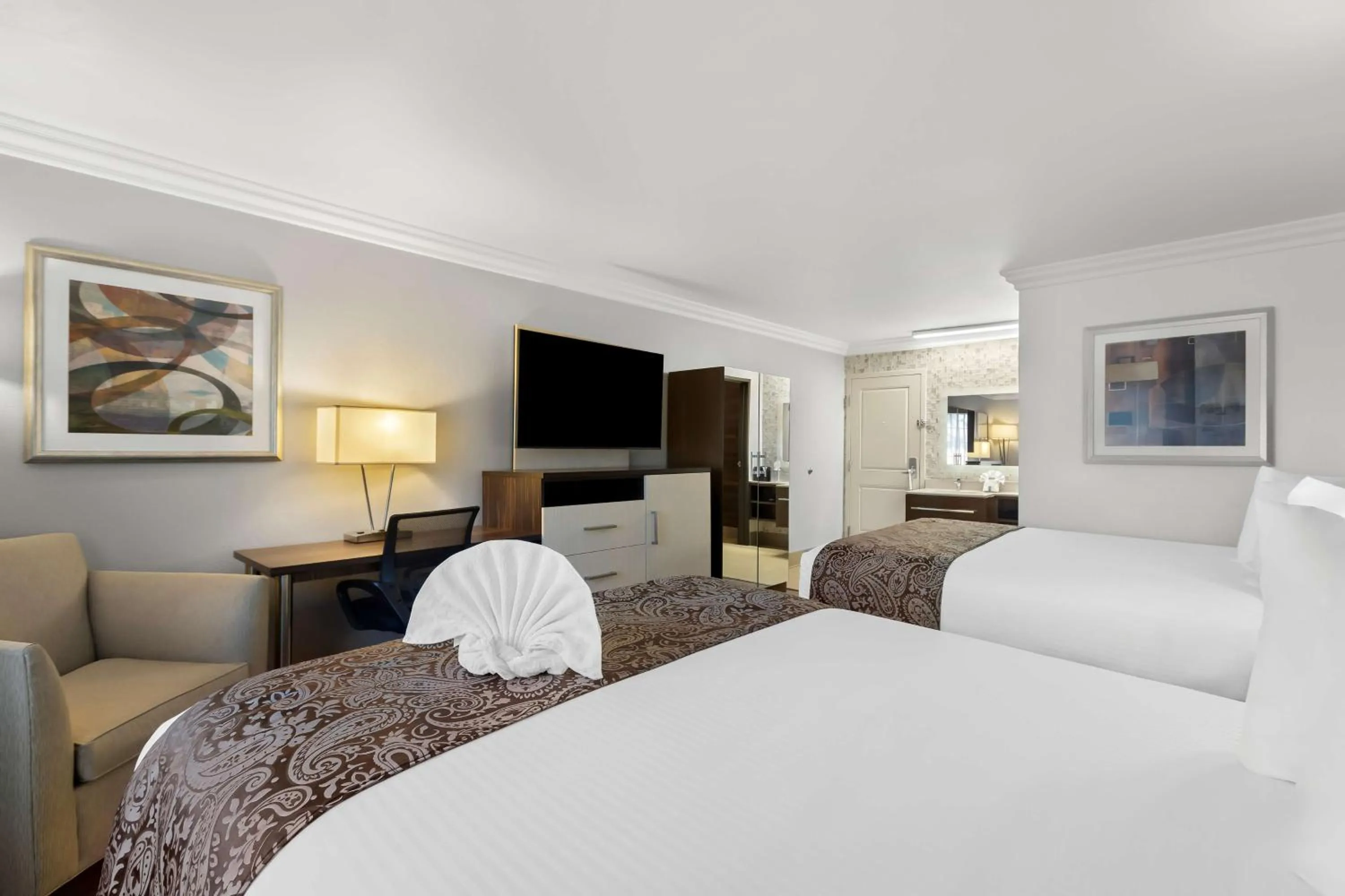 Bedroom, Bed in Best Western University Inn Santa Clara