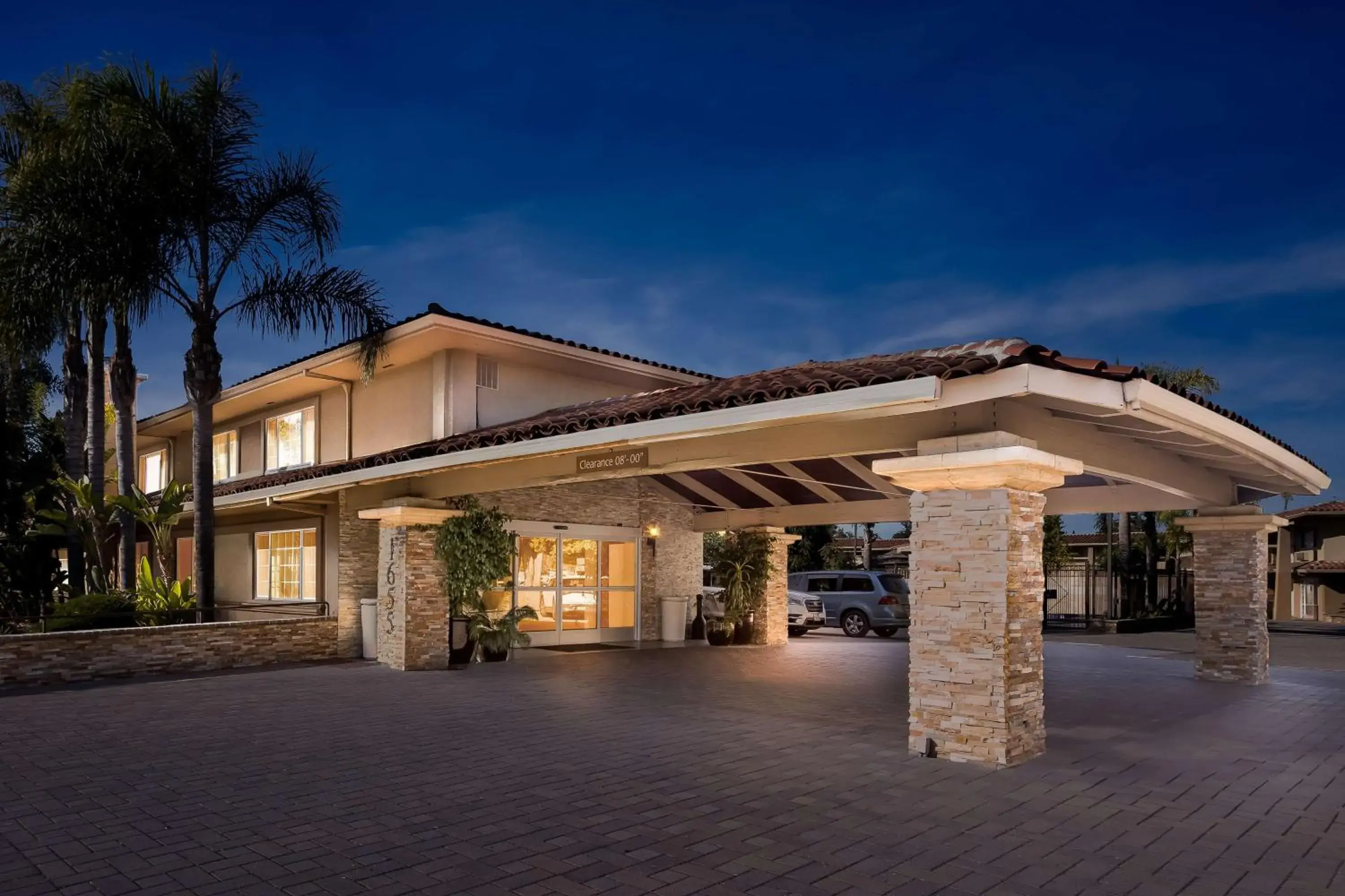 Property building in Best Western University Inn Santa Clara Property building in Best Western University Inn Santa Clara