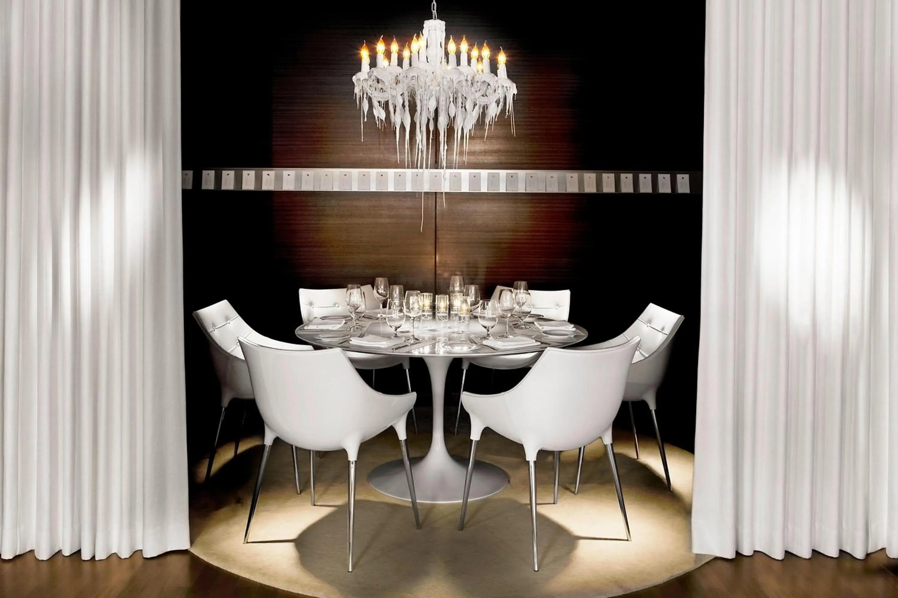 Restaurant/places to eat in SLS Hotel, a Luxury Collection Hotel, Beverly Hills