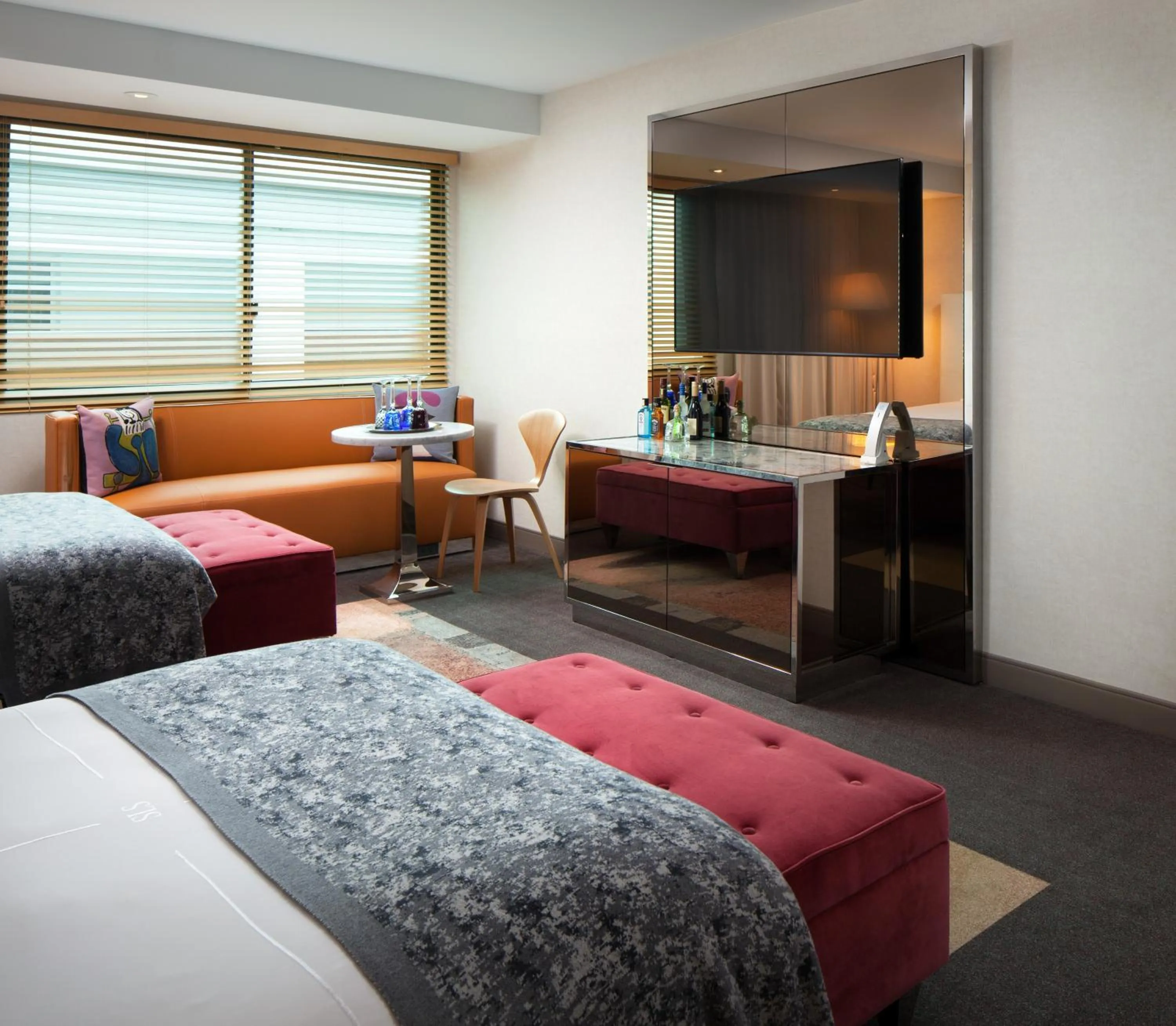 Bedroom, Bed in SLS Hotel, a Luxury Collection Hotel, Beverly Hills