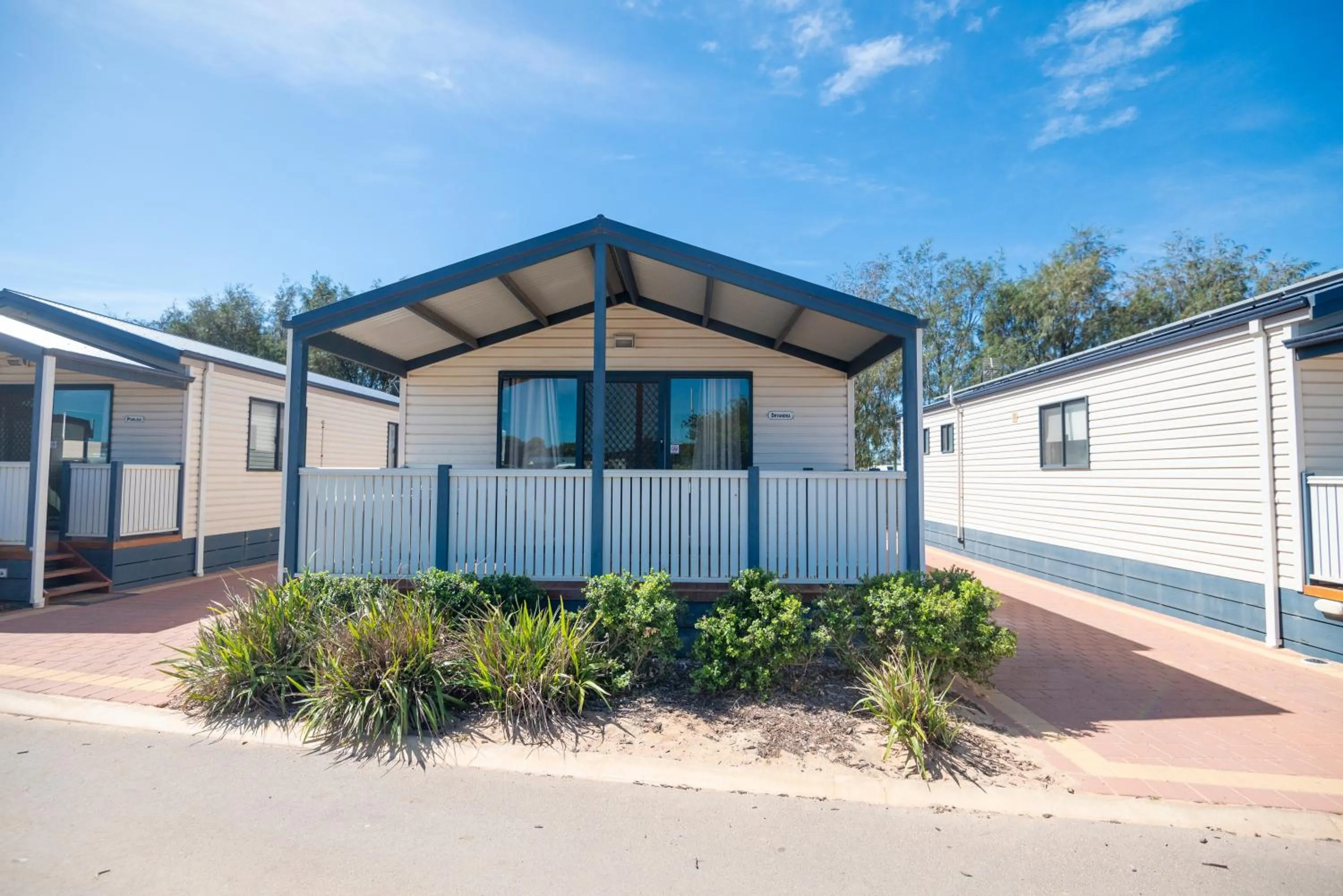 Property building in Jurien Bay Tourist Park