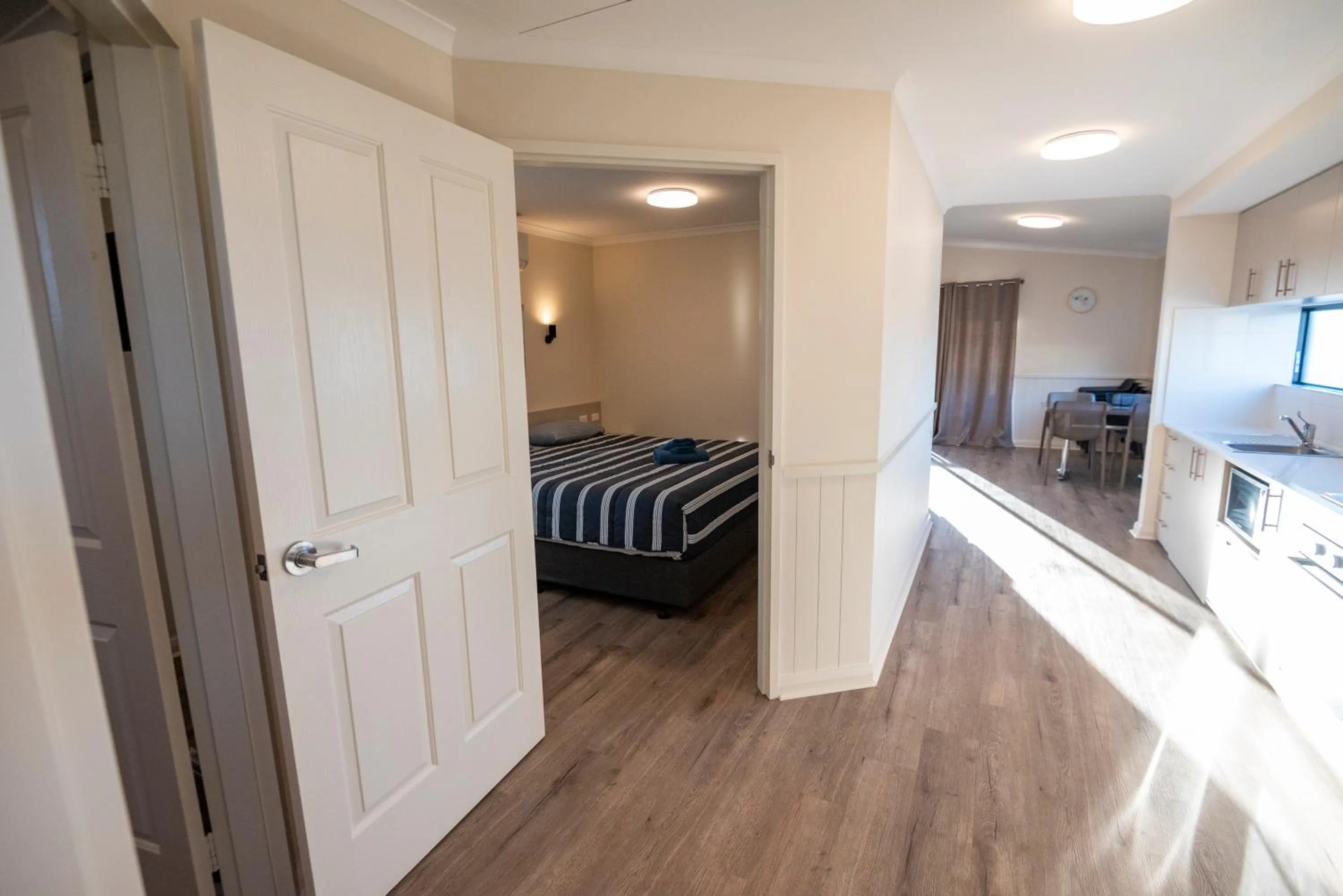 Bedroom, Bed in Jurien Bay Tourist Park