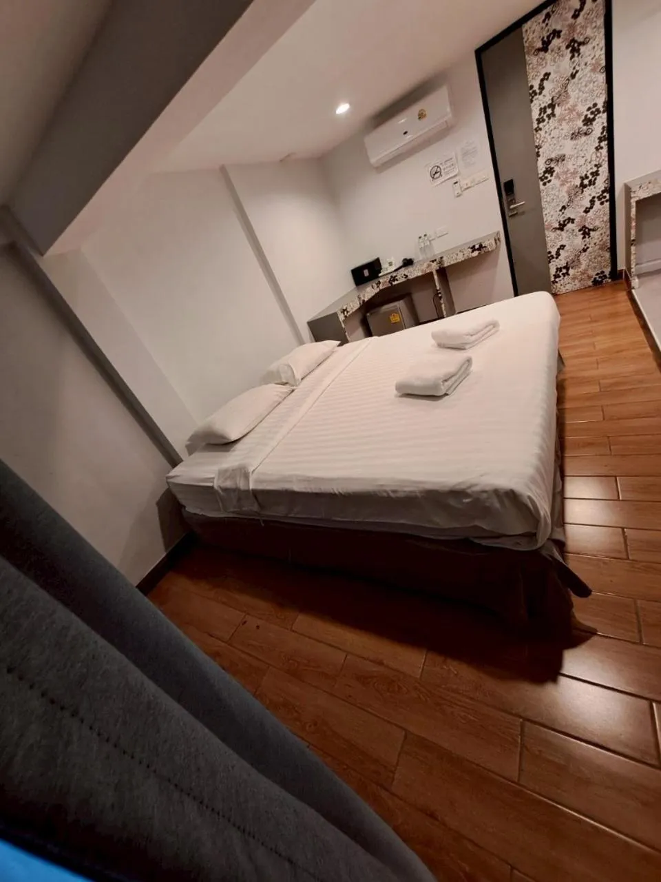 Bed in Nantra Ploenchit hotel