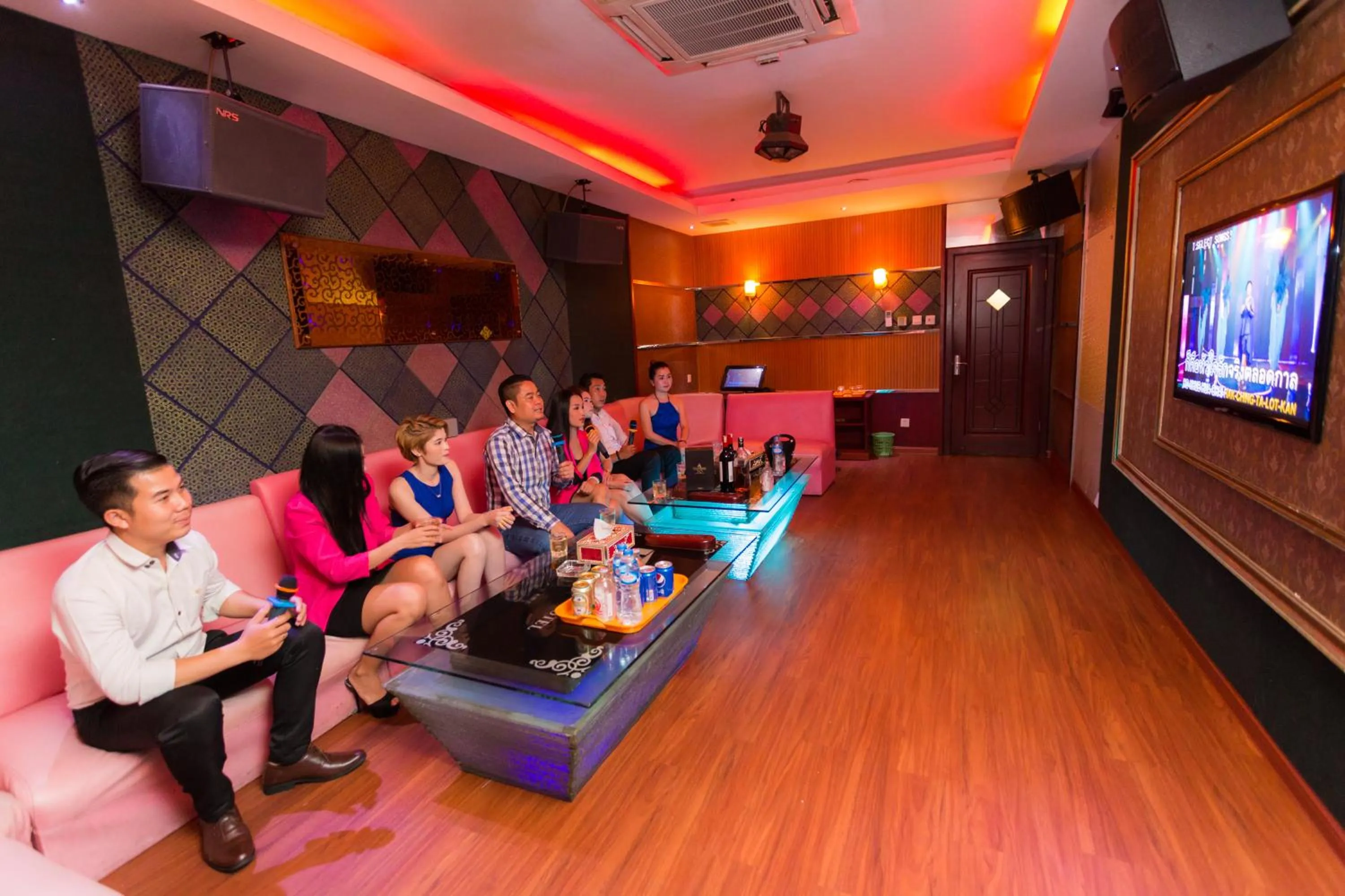 Karaoke in Mekong Hotel