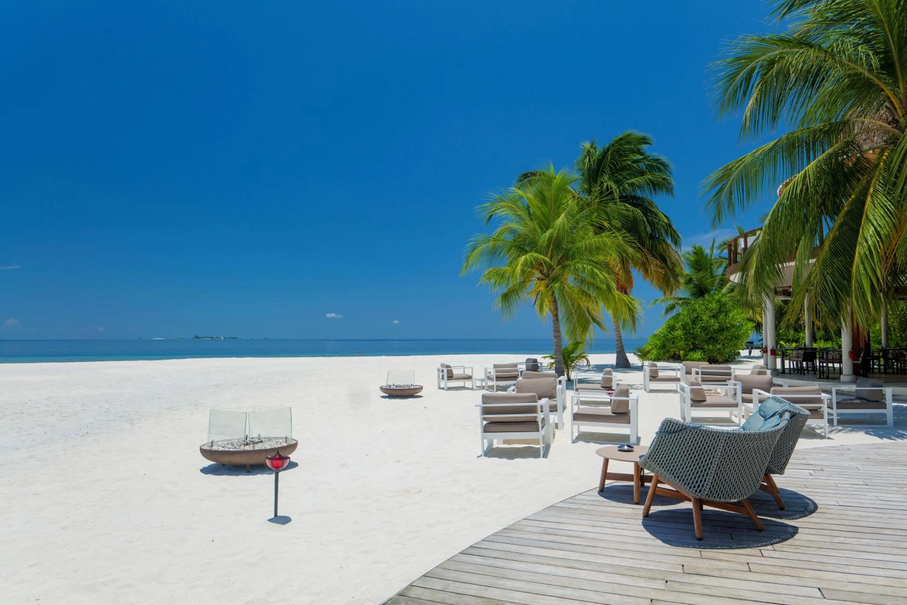 Beach in Kandolhu Maldives