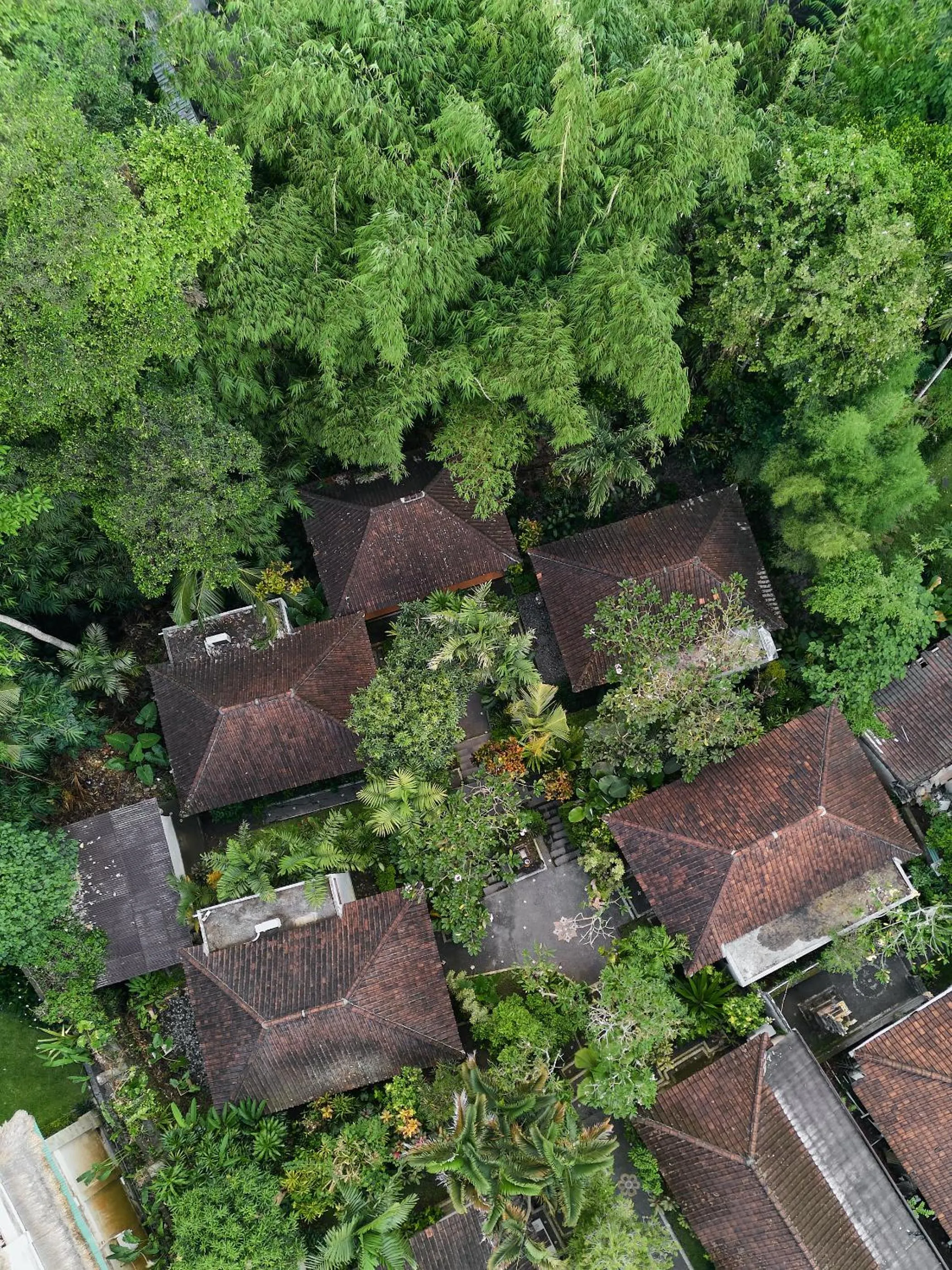 Sama's Cottages and Villas