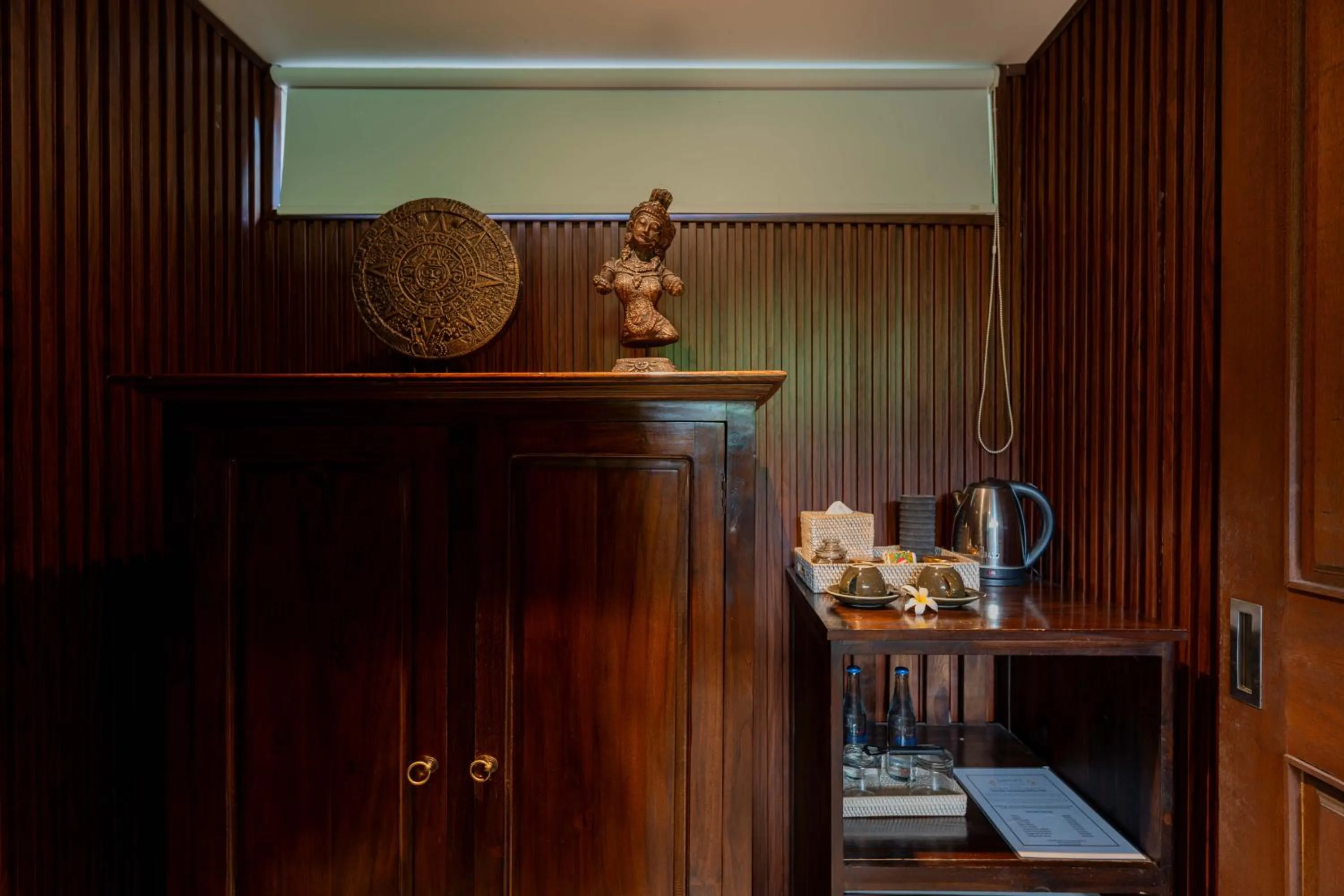 Food and drinks in Sama's Cottages and Villas