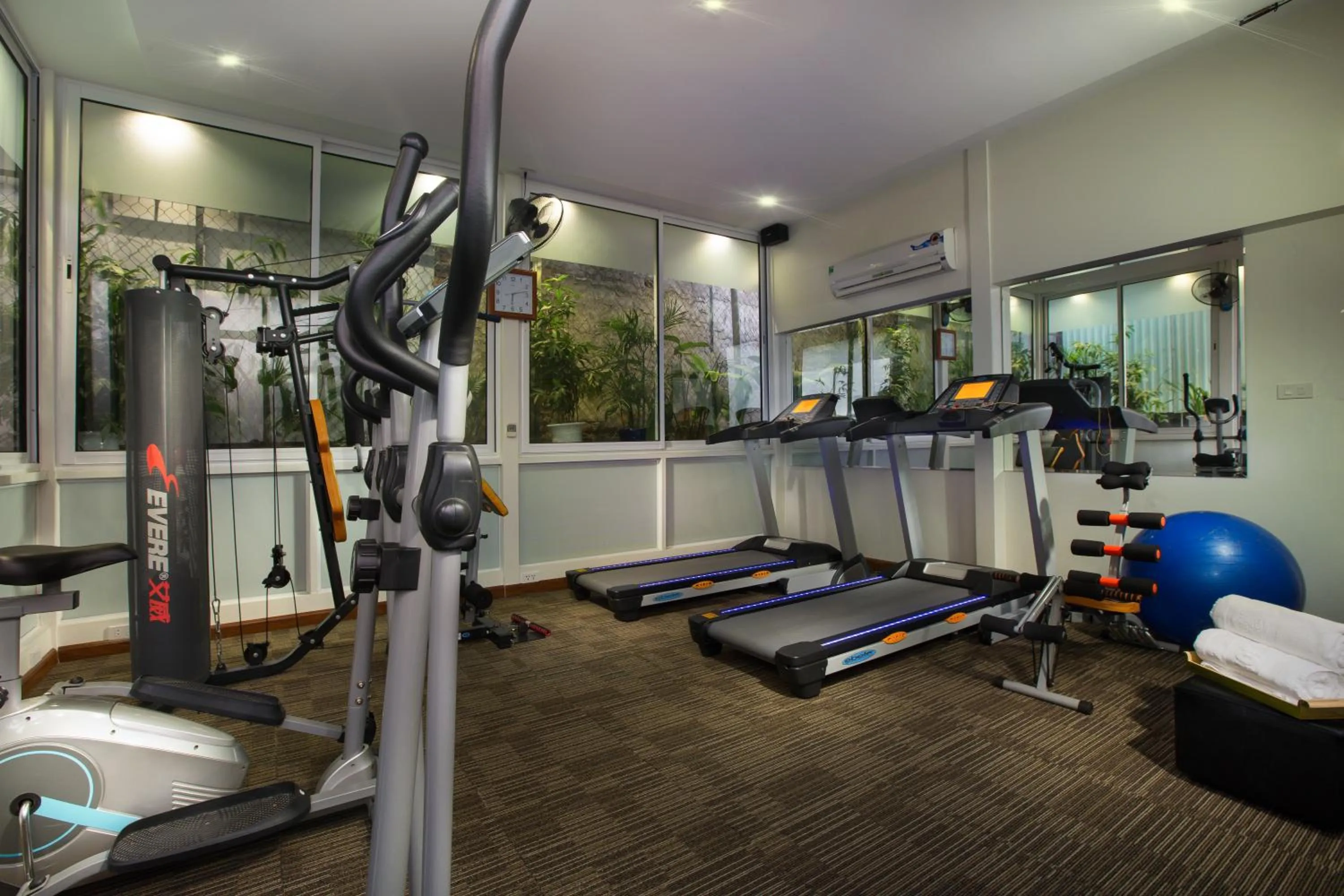 Fitness centre/facilities in Hanoi Pearl Hotel