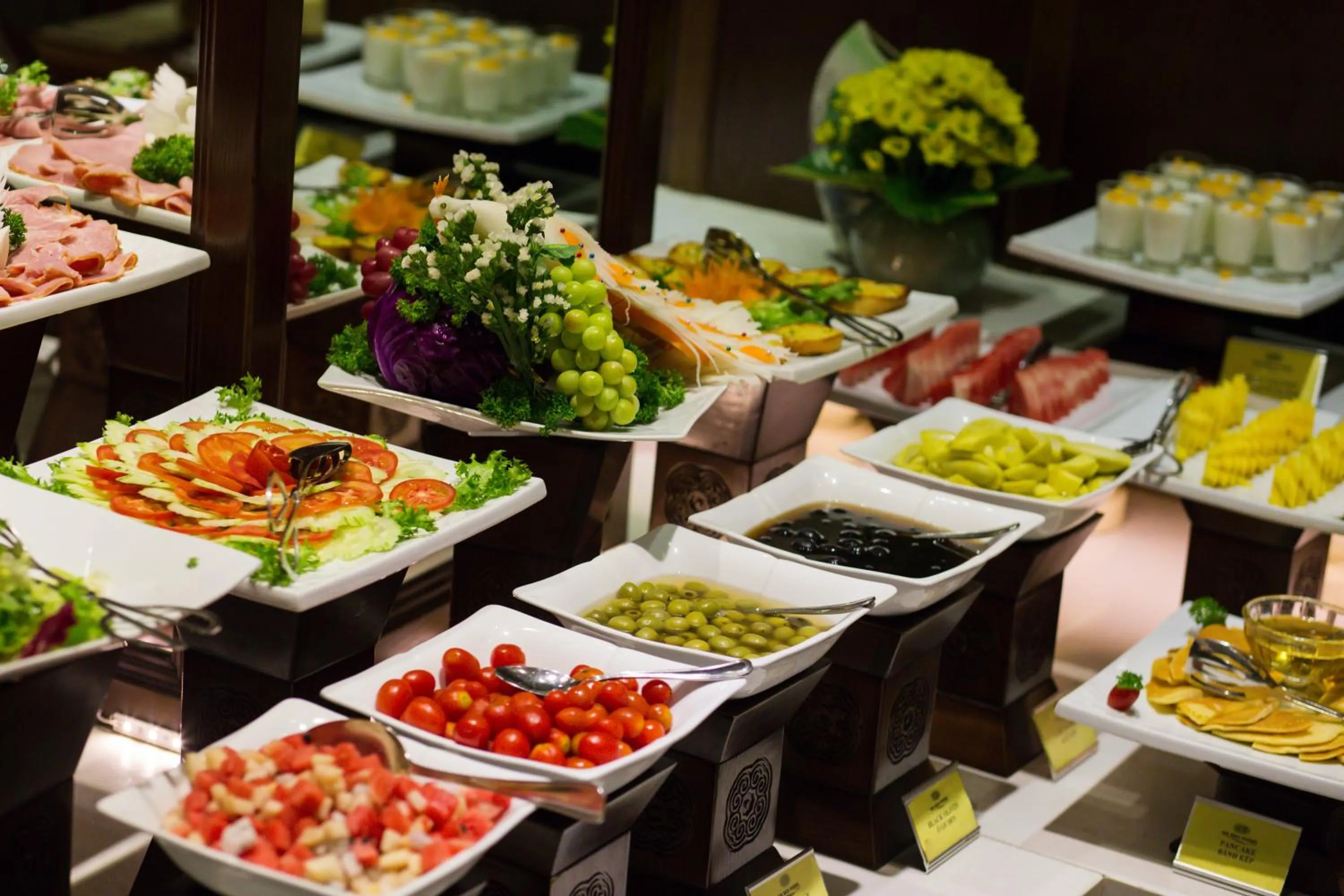 Food in Hanoi Pearl Hotel