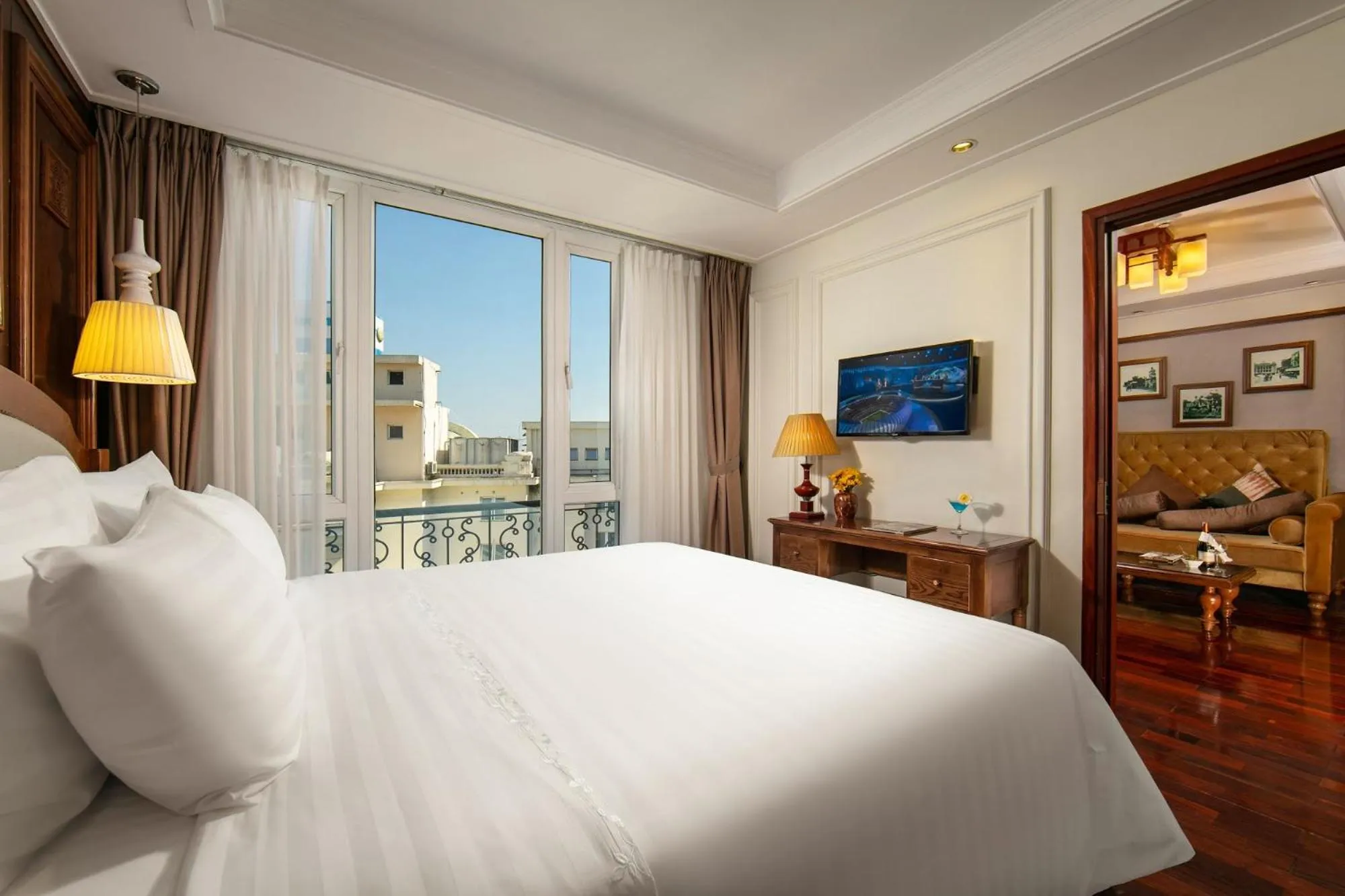 Photo of the whole room, Bed in Hanoi Pearl Hotel