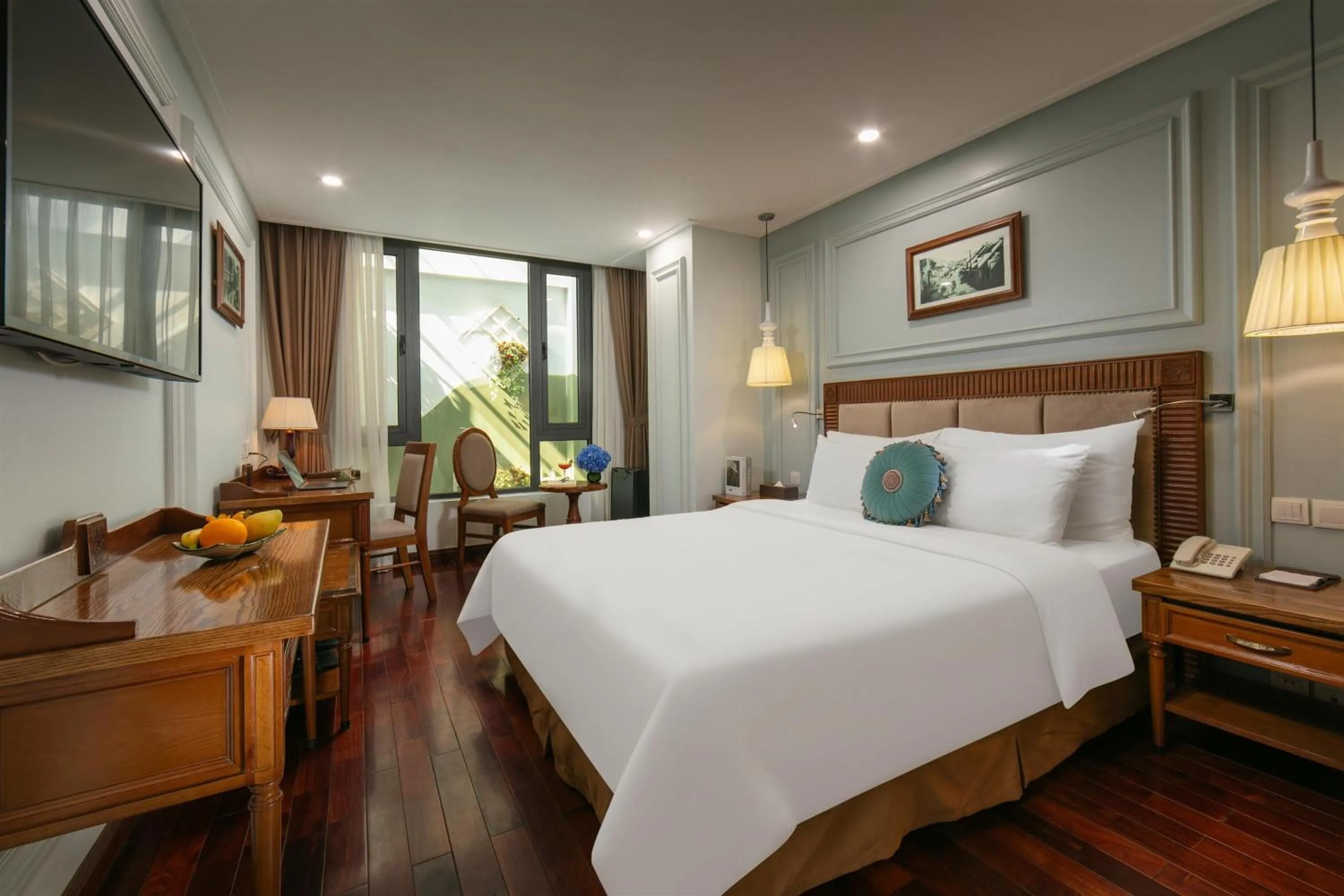 Bedroom, Bed in Hanoi Pearl Hotel