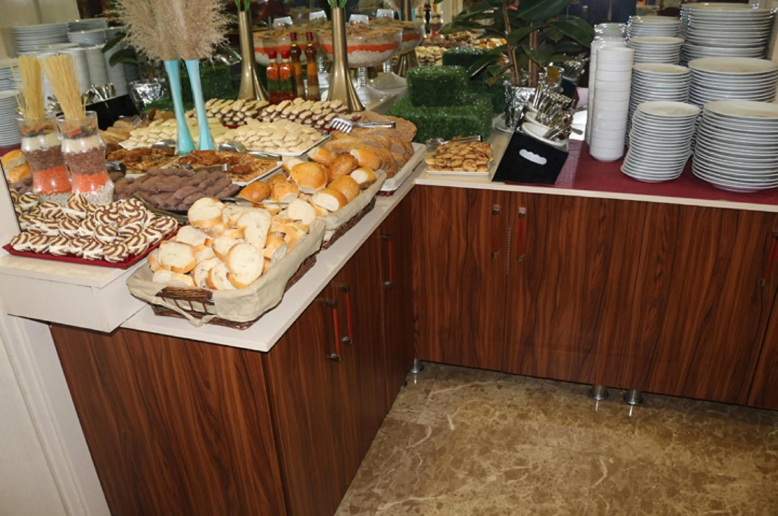 Food and drinks in Mesnevi Hotel