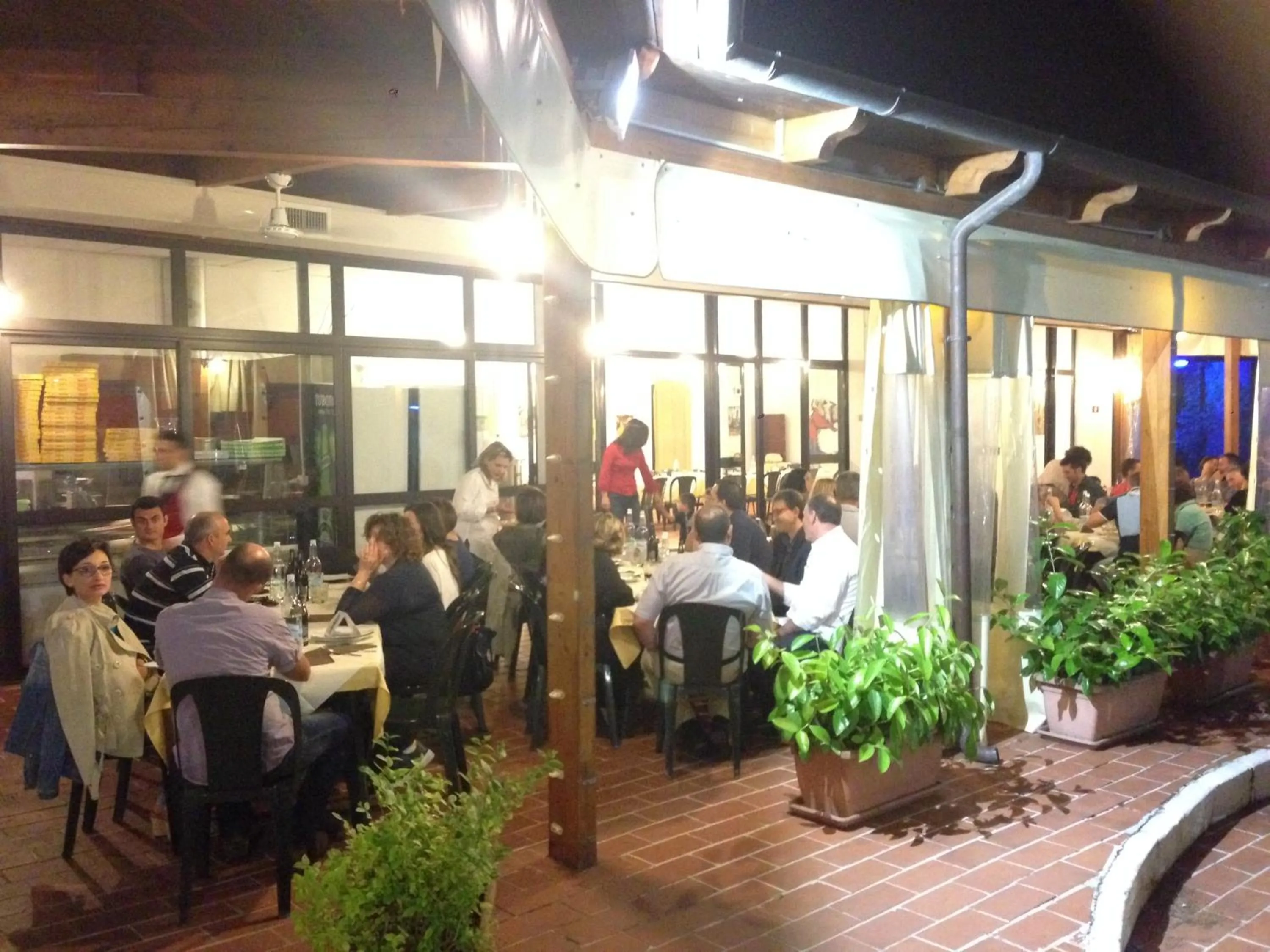 Restaurant/places to eat in Riva dei Greci Camping Village