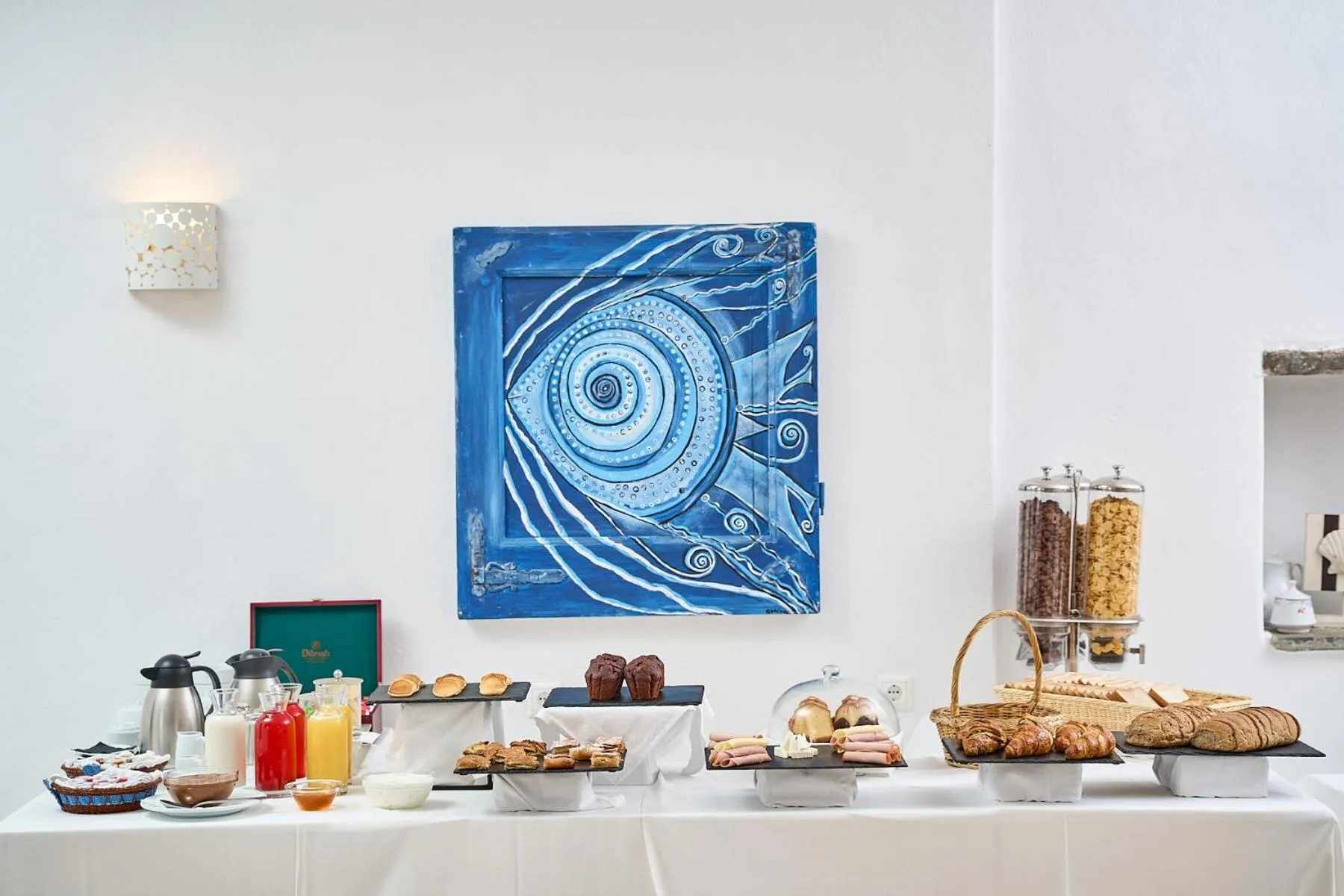 Coffee/tea facilities in Paolas Τown Boutique Hotel