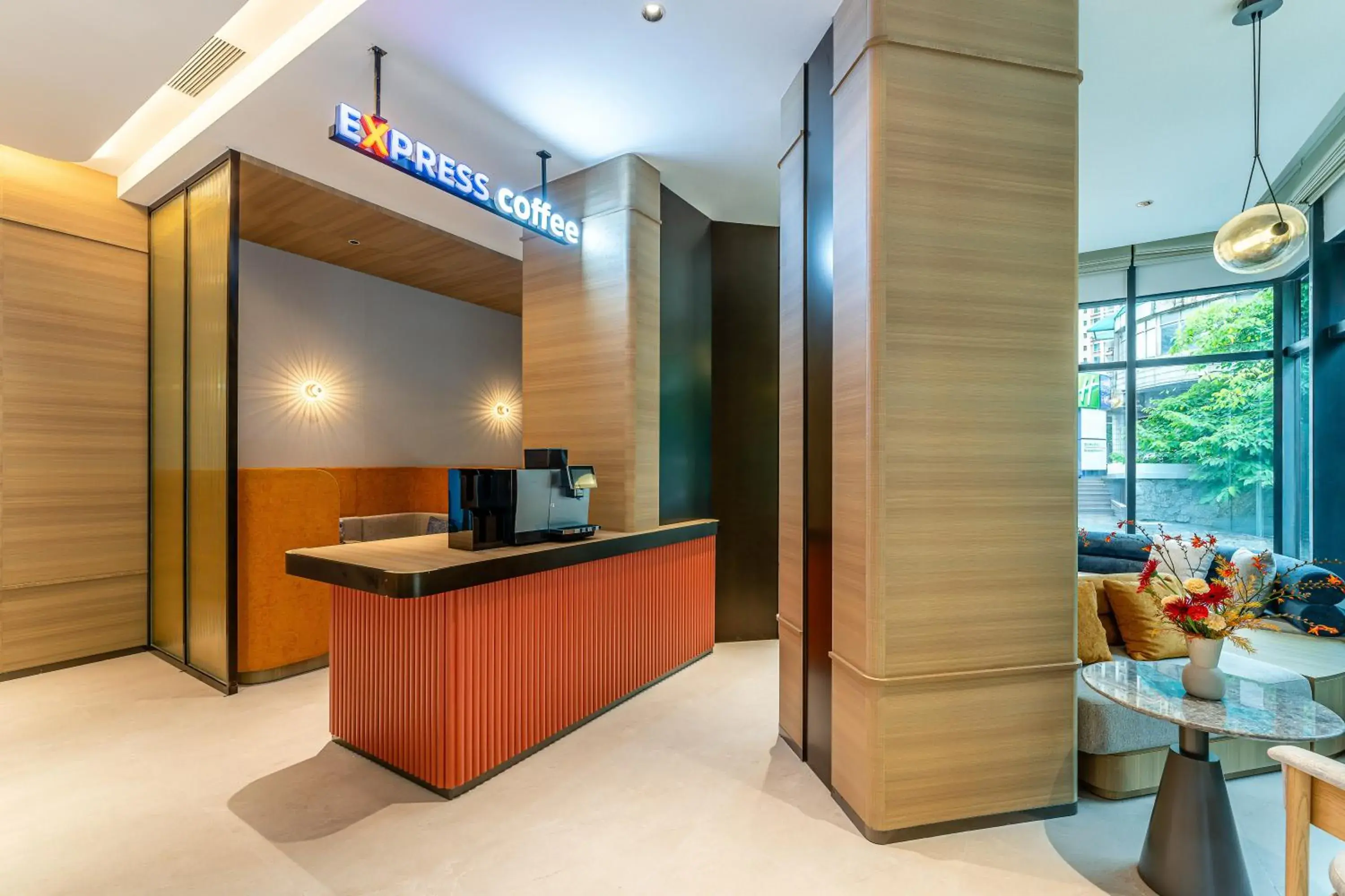Lobby or reception in Holiday Inn Express Guiyang Downtown by IHG Lobby or reception in Holiday Inn Express Guiyang Downtown by IHG