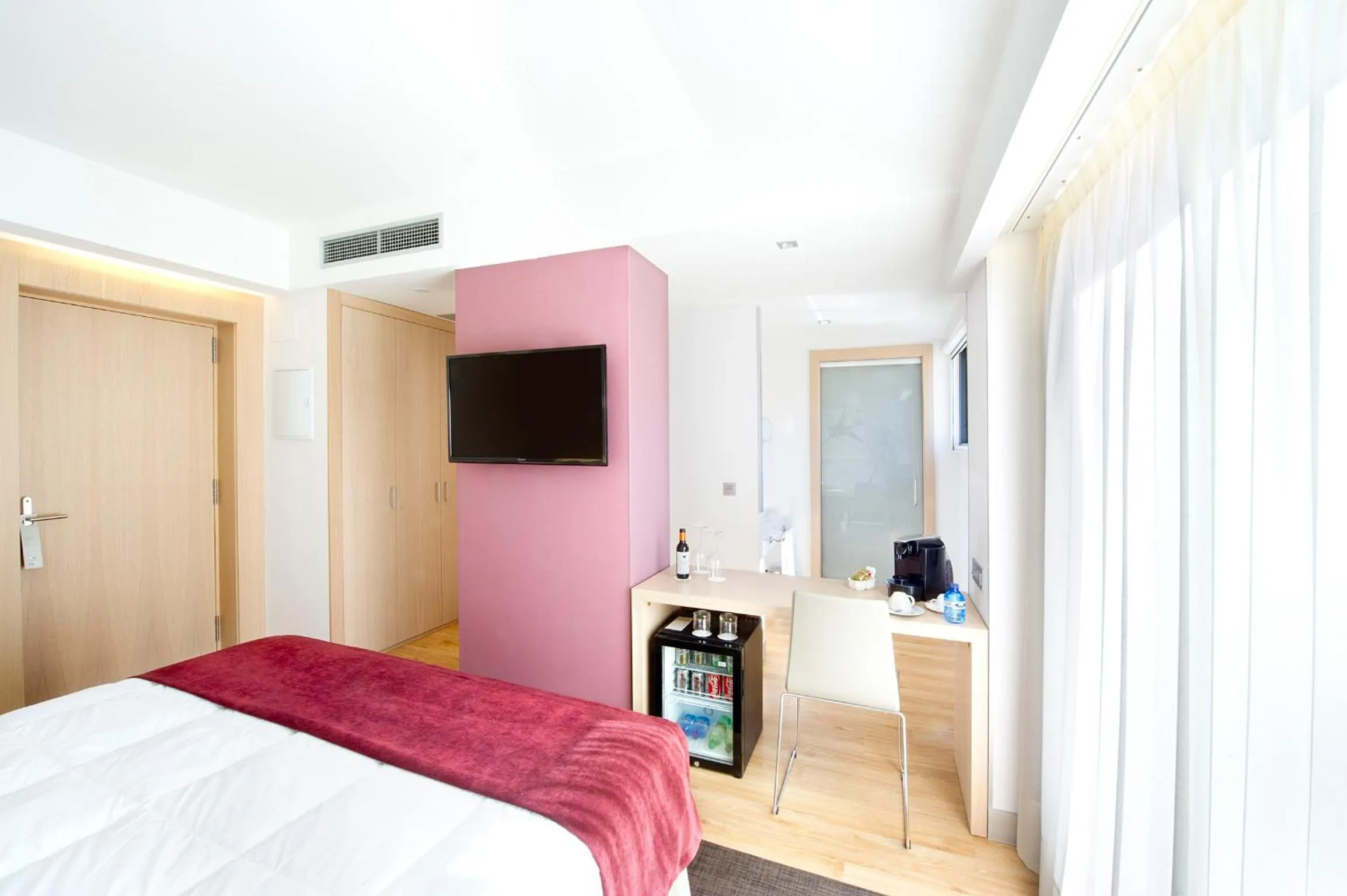 Bed in Sercotel Ciudad de Miranda