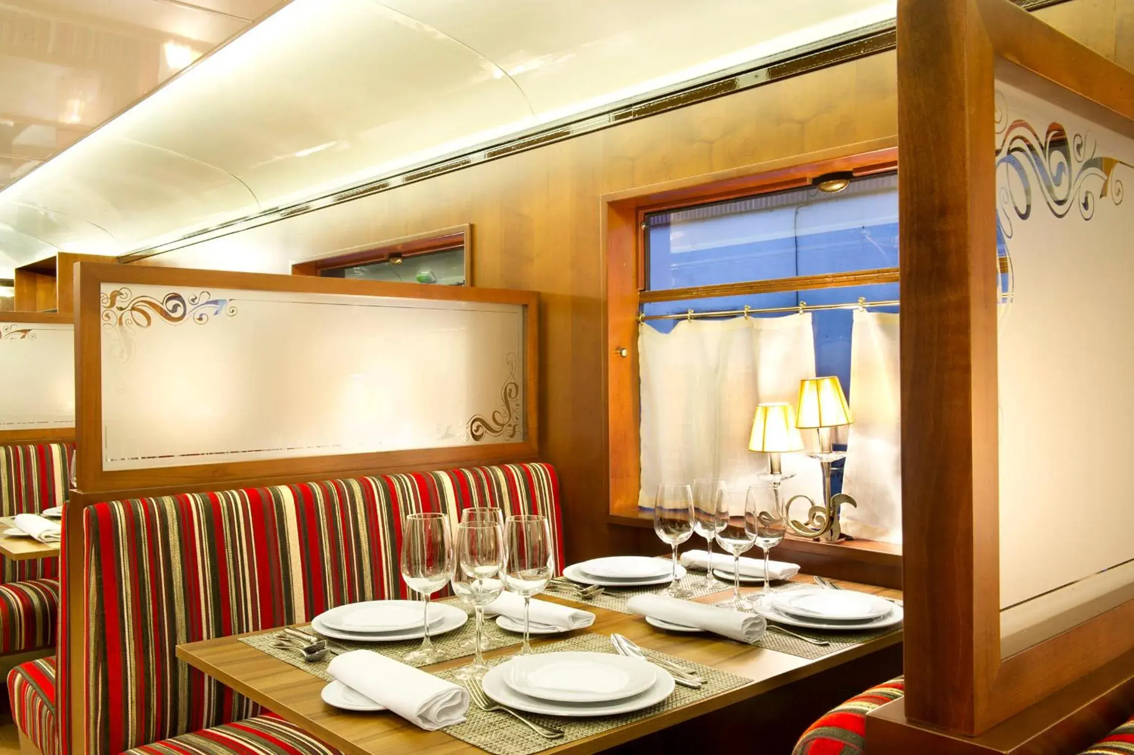 Restaurant/places to eat in Sercotel Ciudad de Miranda Restaurant/places to eat in Sercotel Ciudad de Miranda