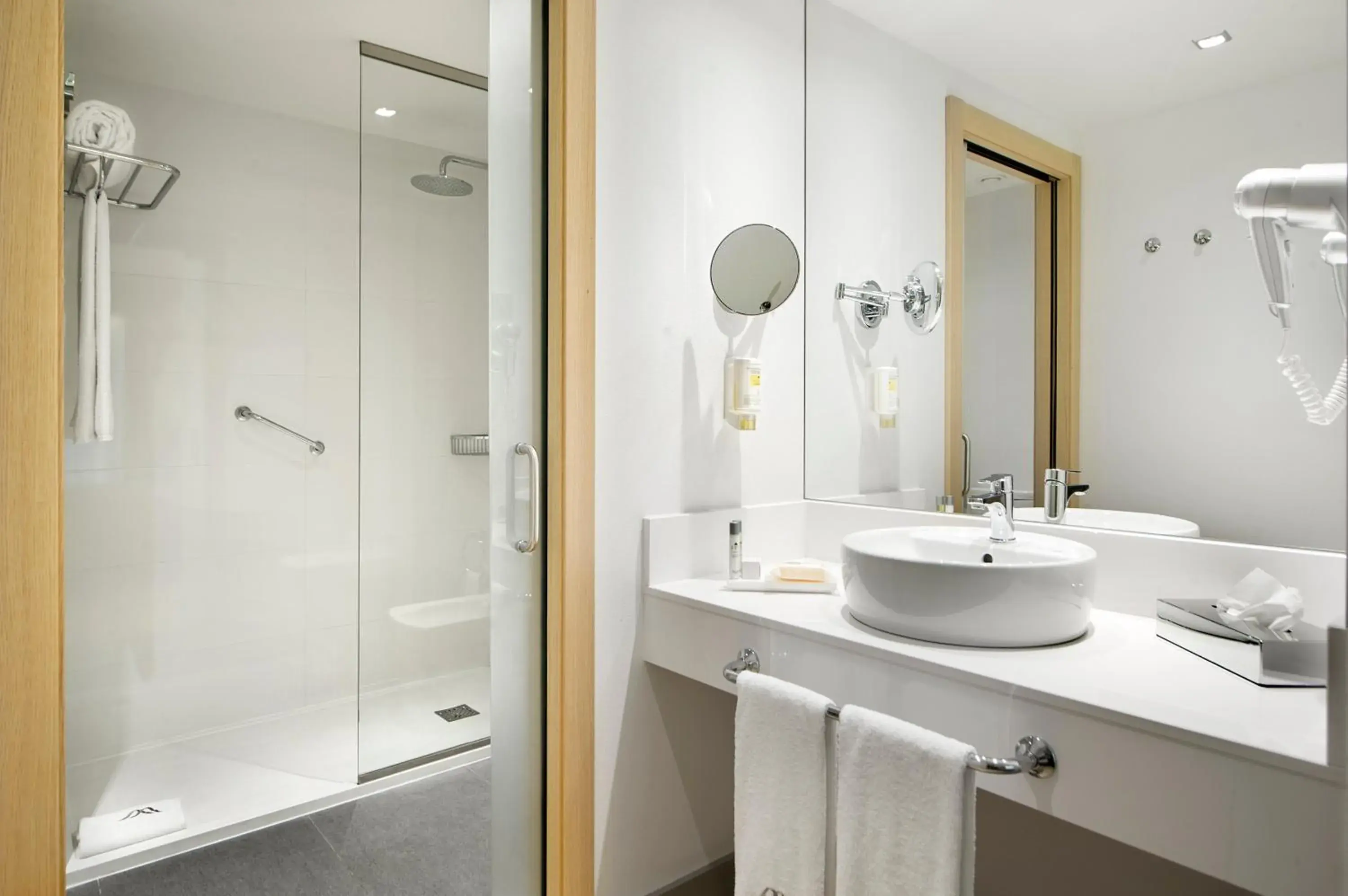 Double Room in Sercotel Ciudad de Miranda Double Room in Sercotel Ciudad de Miranda