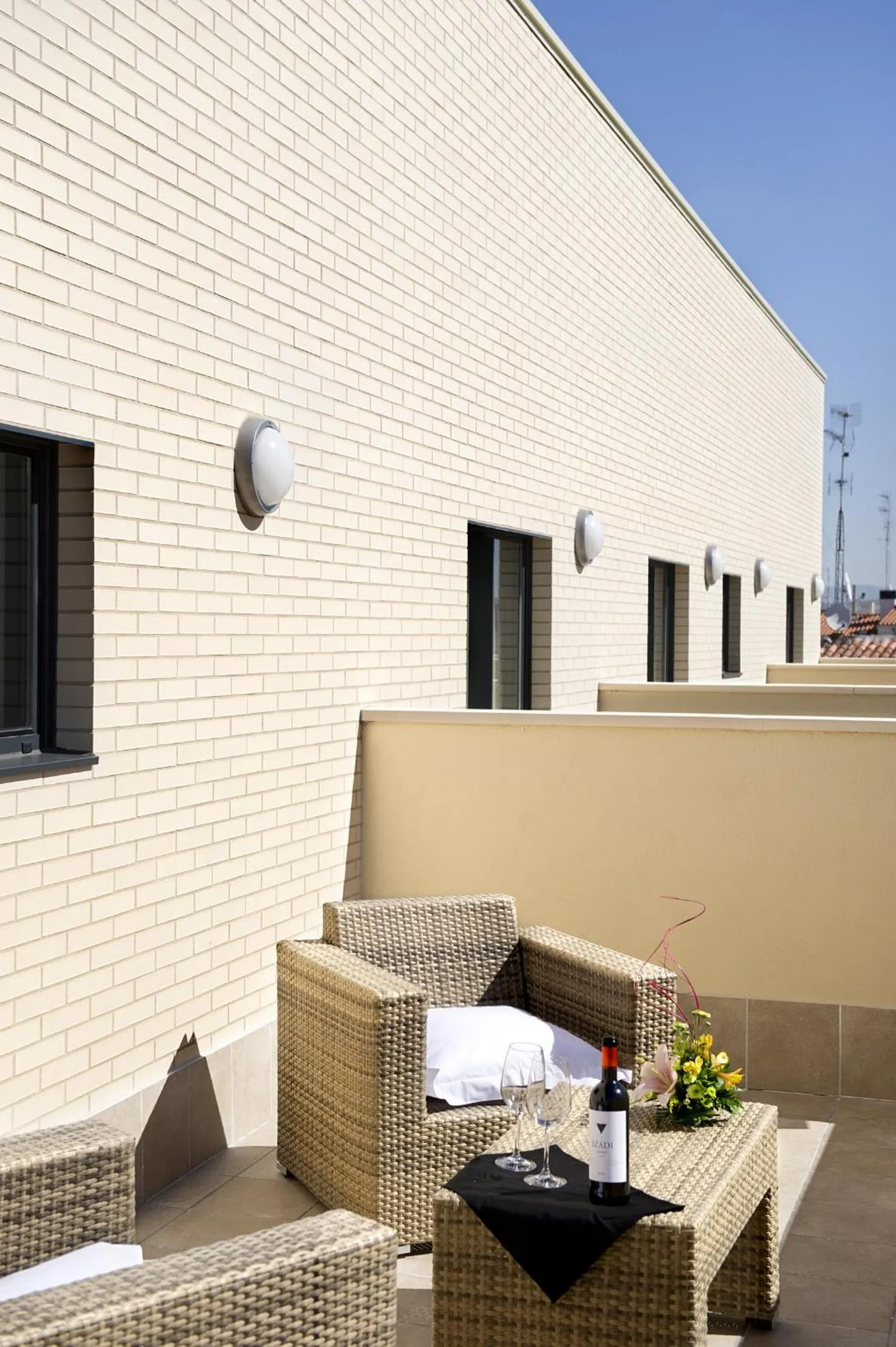Balcony/Terrace in Sercotel Ciudad de Miranda