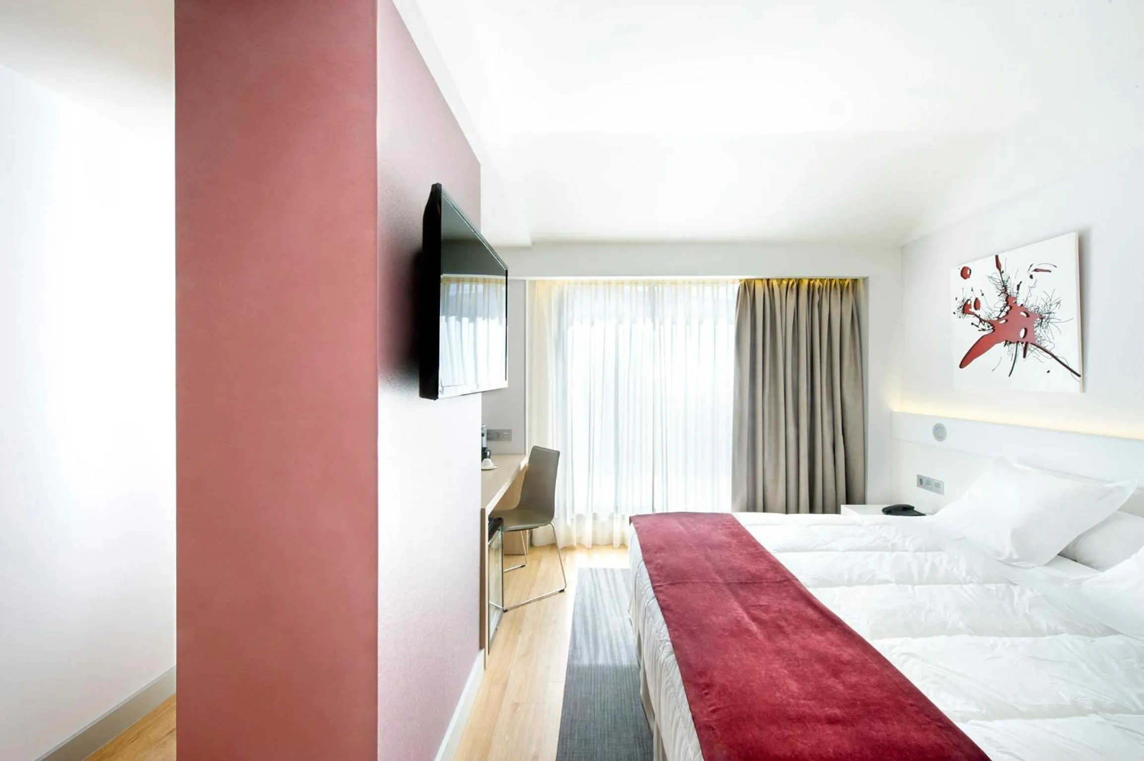 Bed in Sercotel Ciudad de Miranda