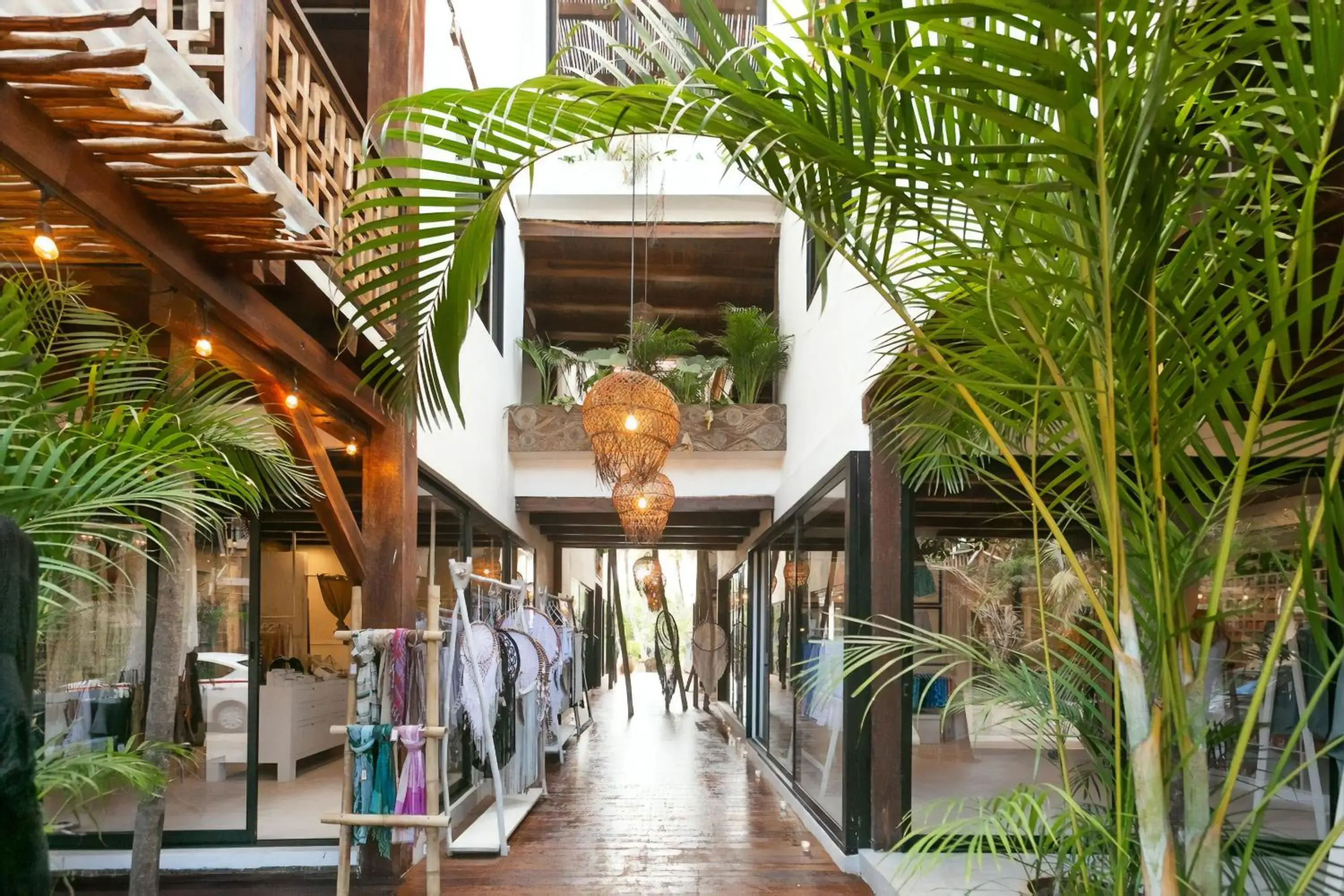 Mohave Jungle Rooms Mohave Jungle Rooms