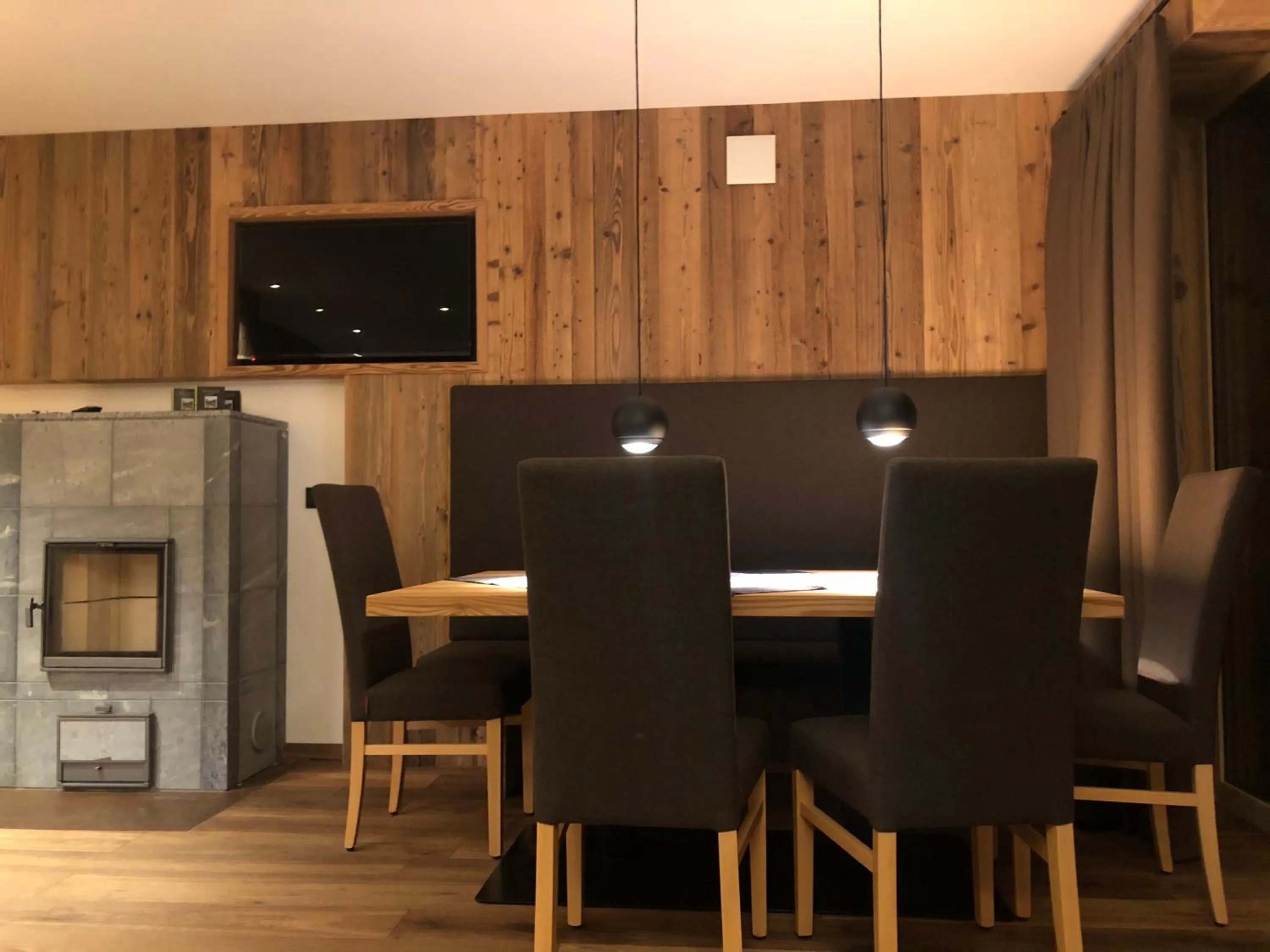 Dining area in Mi Coa