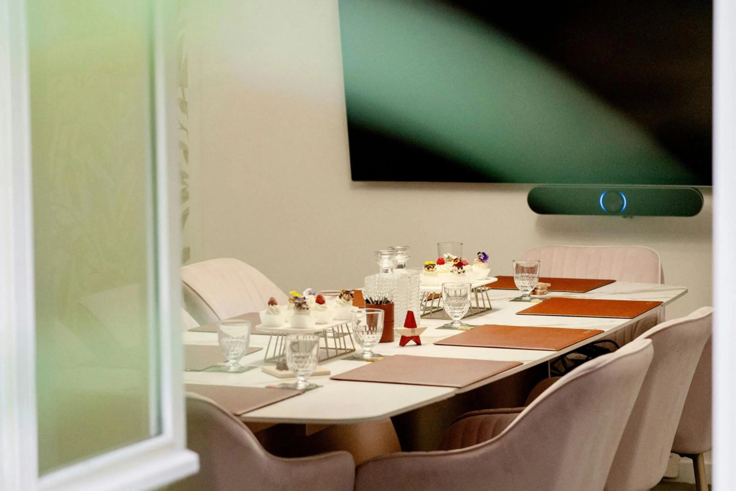 Meeting/conference room in Renaissance Paris Nobel Tour Eiffel Hotel