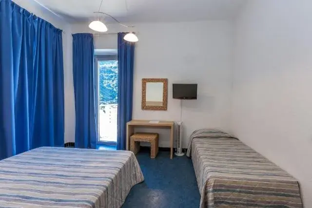 Hôtel Colombo- Porto Corse Hôtel Colombo- Porto Corse