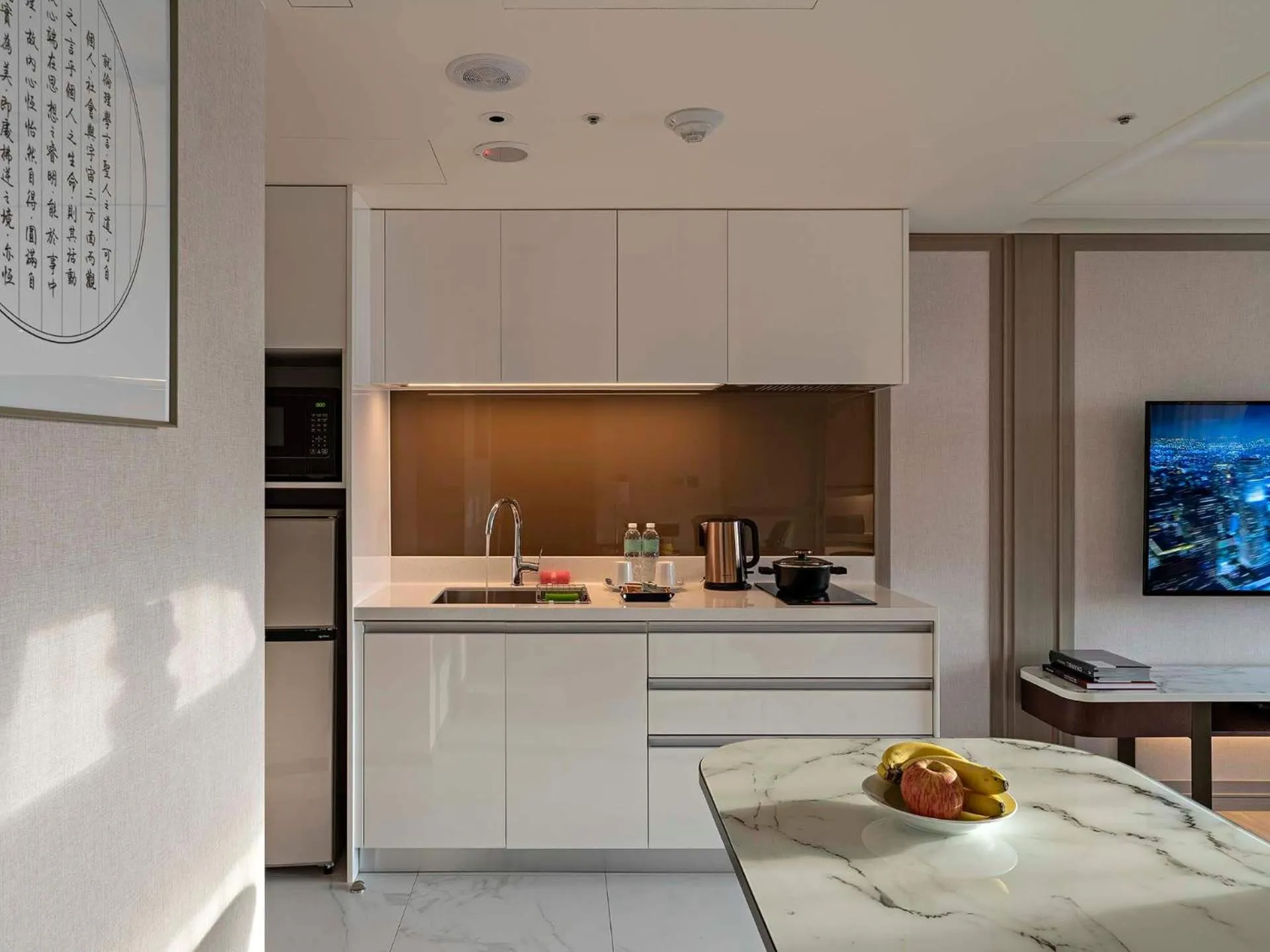 Kitchen or kitchenette in Hanns House