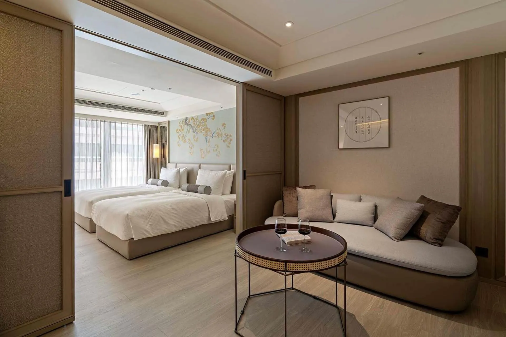 Photo of the whole room, Bed in Hanns House