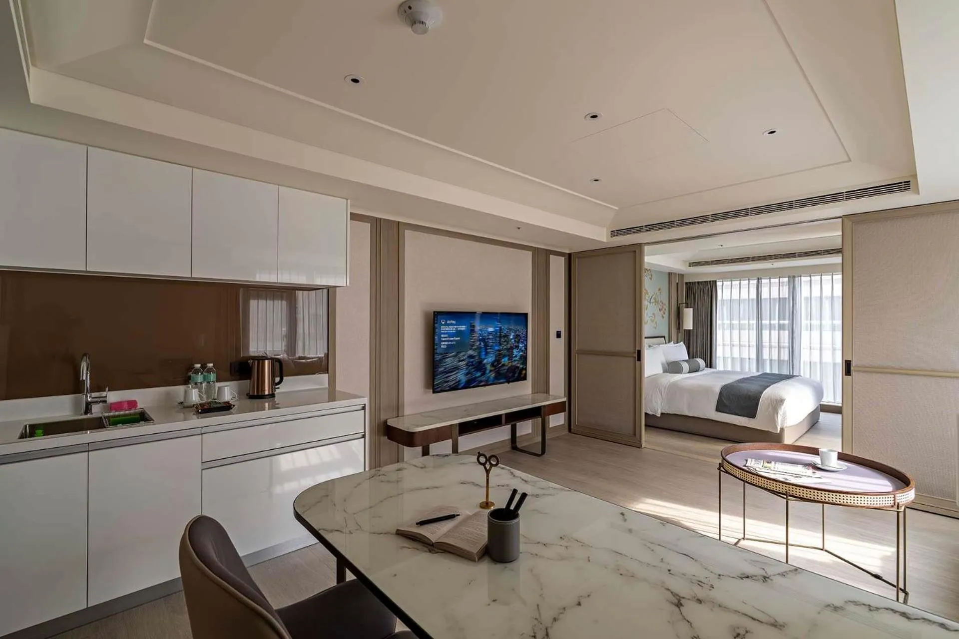 Photo of the whole room in Hanns House