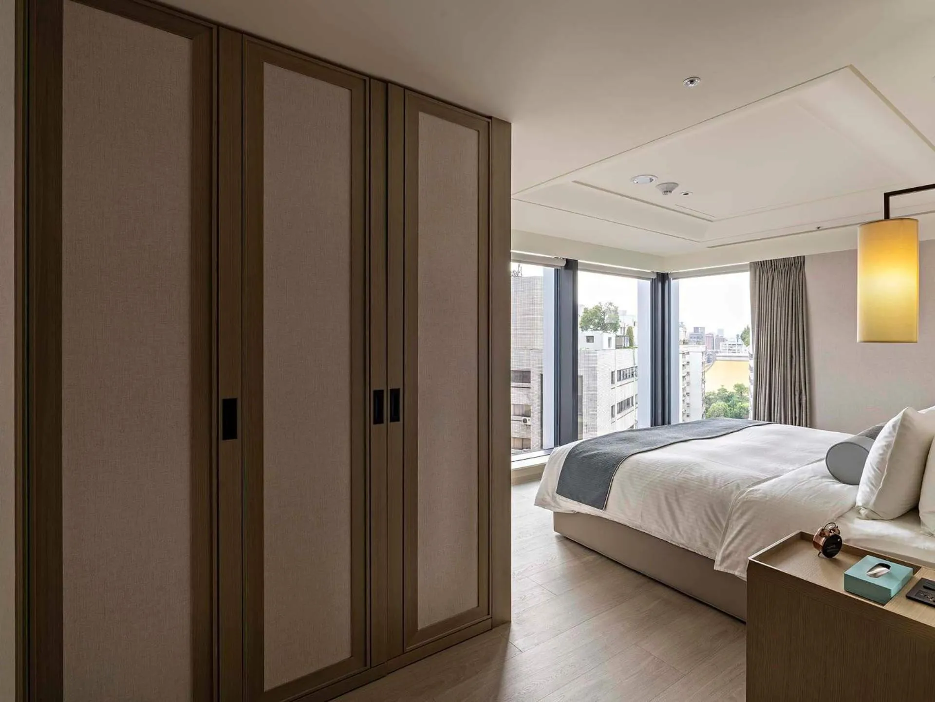 Bedroom, Bed in Hanns House