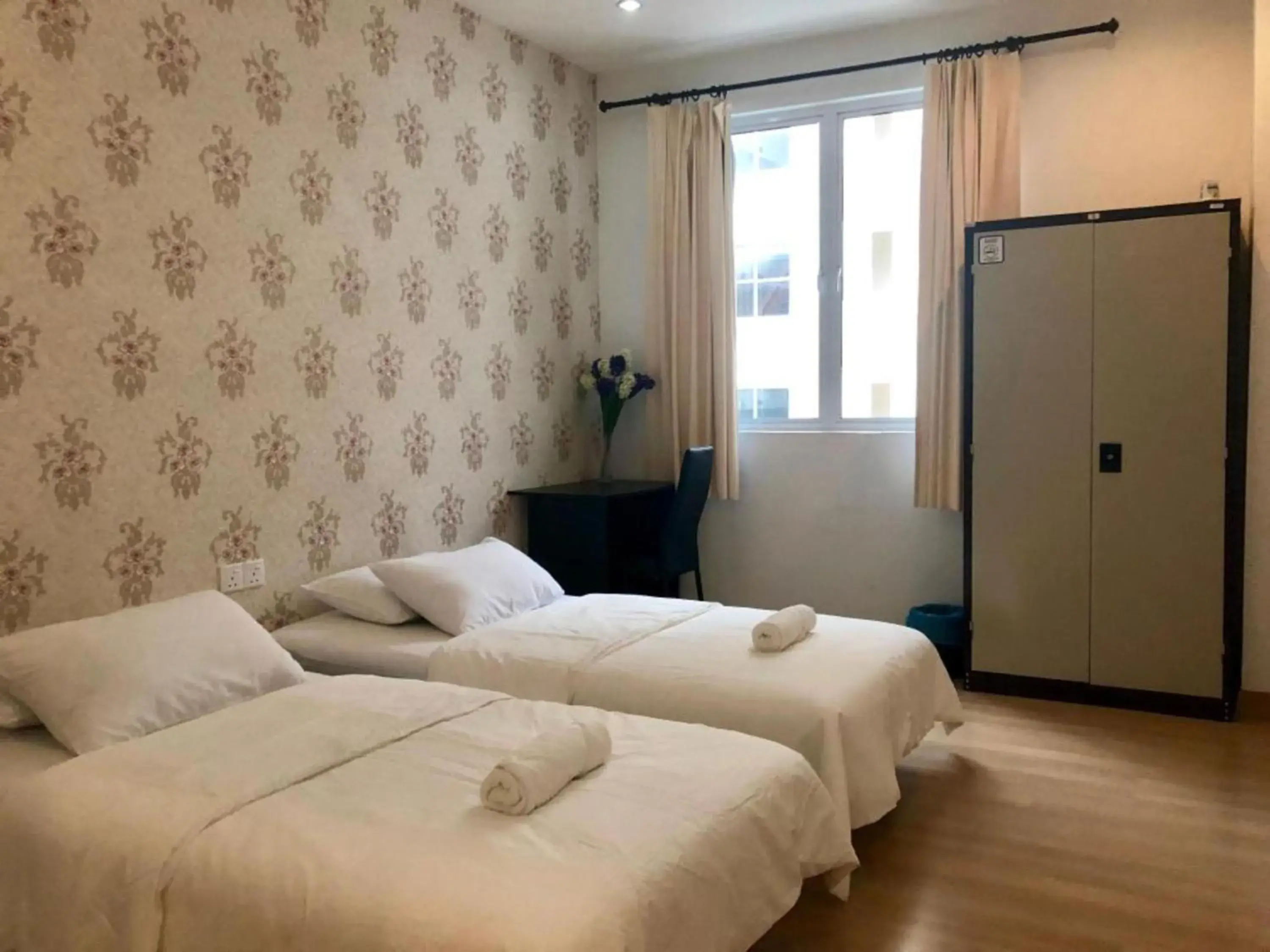 Photo of the whole room, Bed in Island Hostel Bayan Lepas Airport Photo of the whole room, Bed in Island Hostel Bayan Lepas Airport