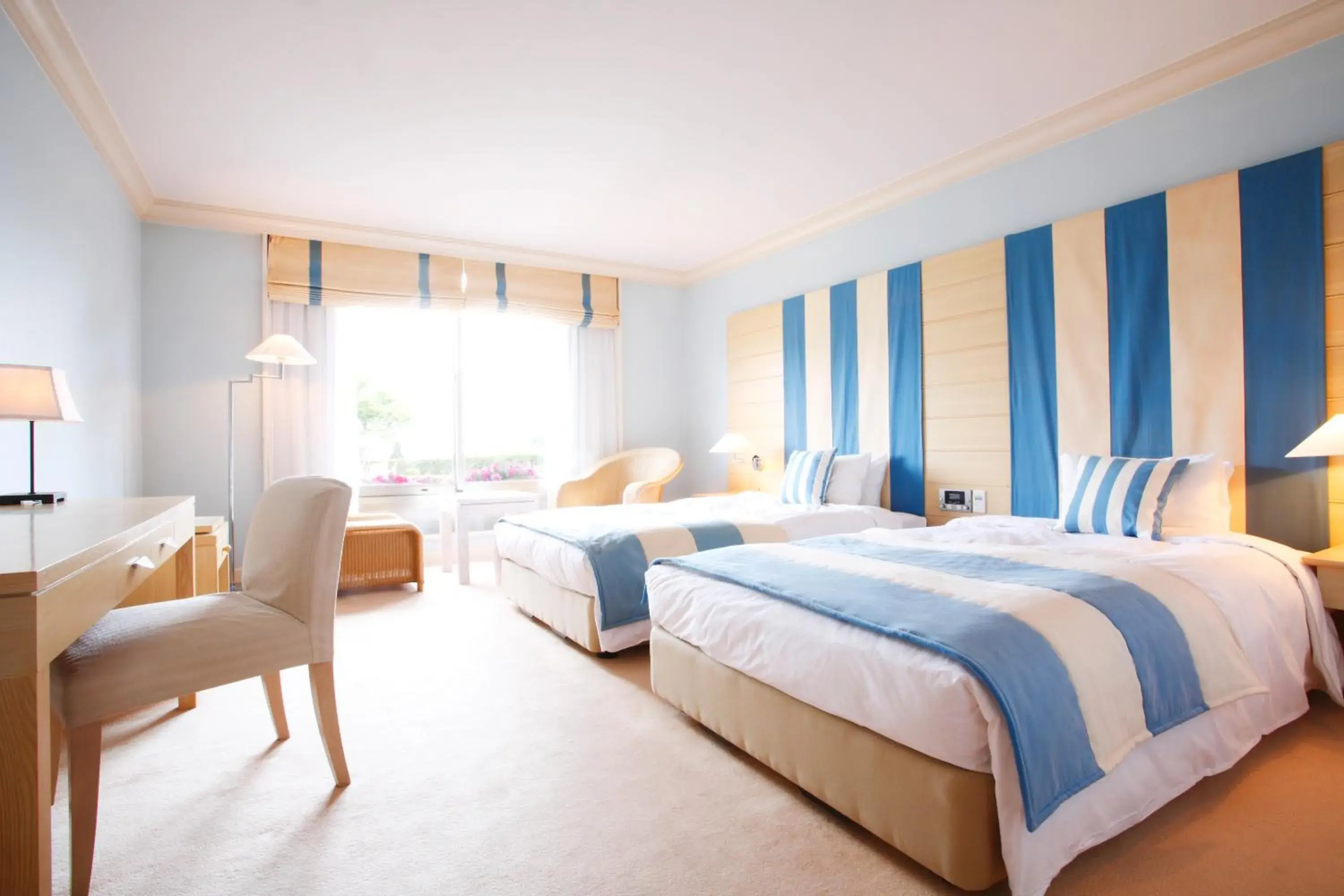 Photo of the whole room, Bed in L'Hotel de Hiei Photo of the whole room, Bed in L'Hotel de Hiei