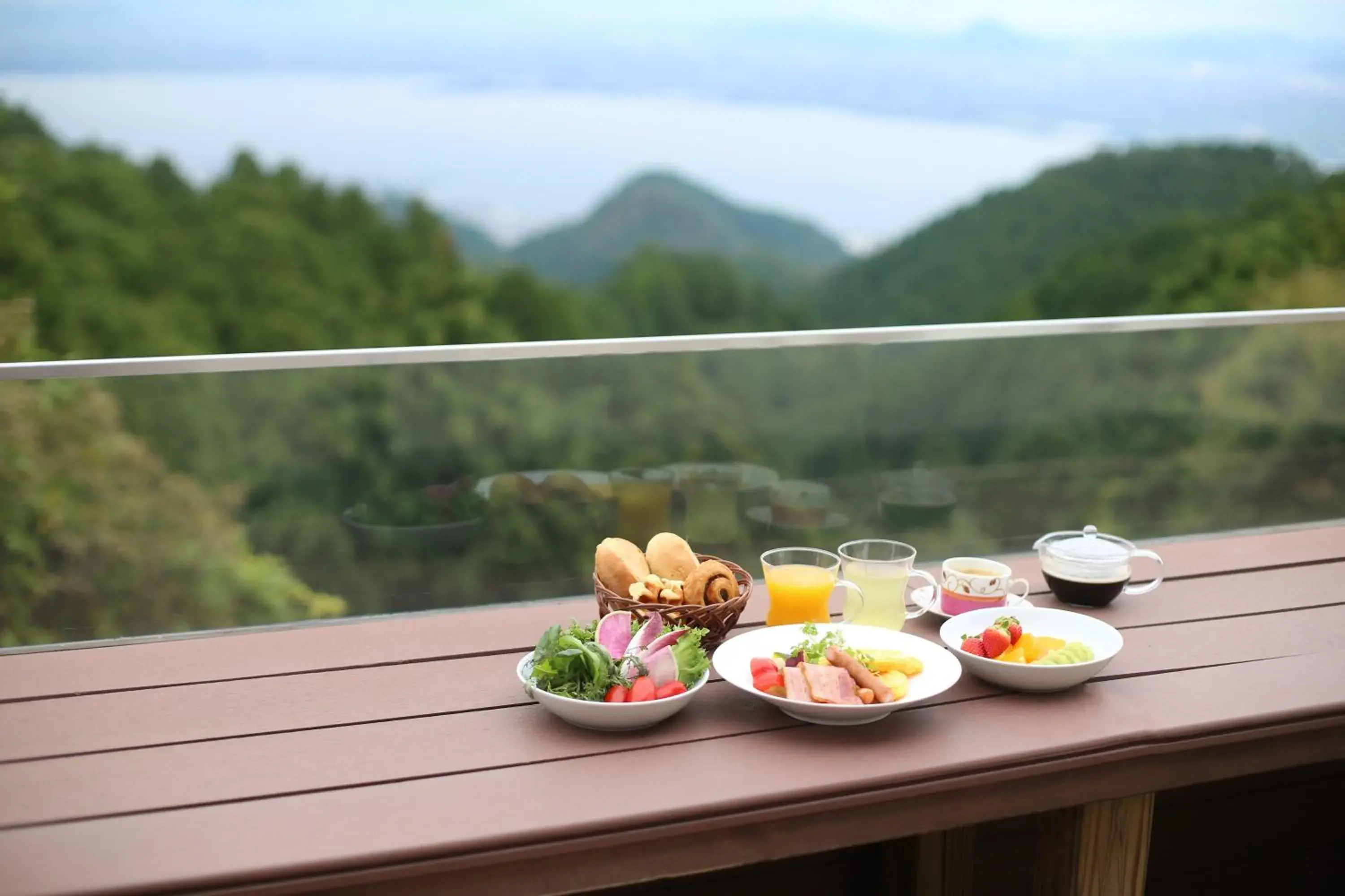 Restaurant/places to eat in L'Hotel de Hiei Restaurant/places to eat in L'Hotel de Hiei