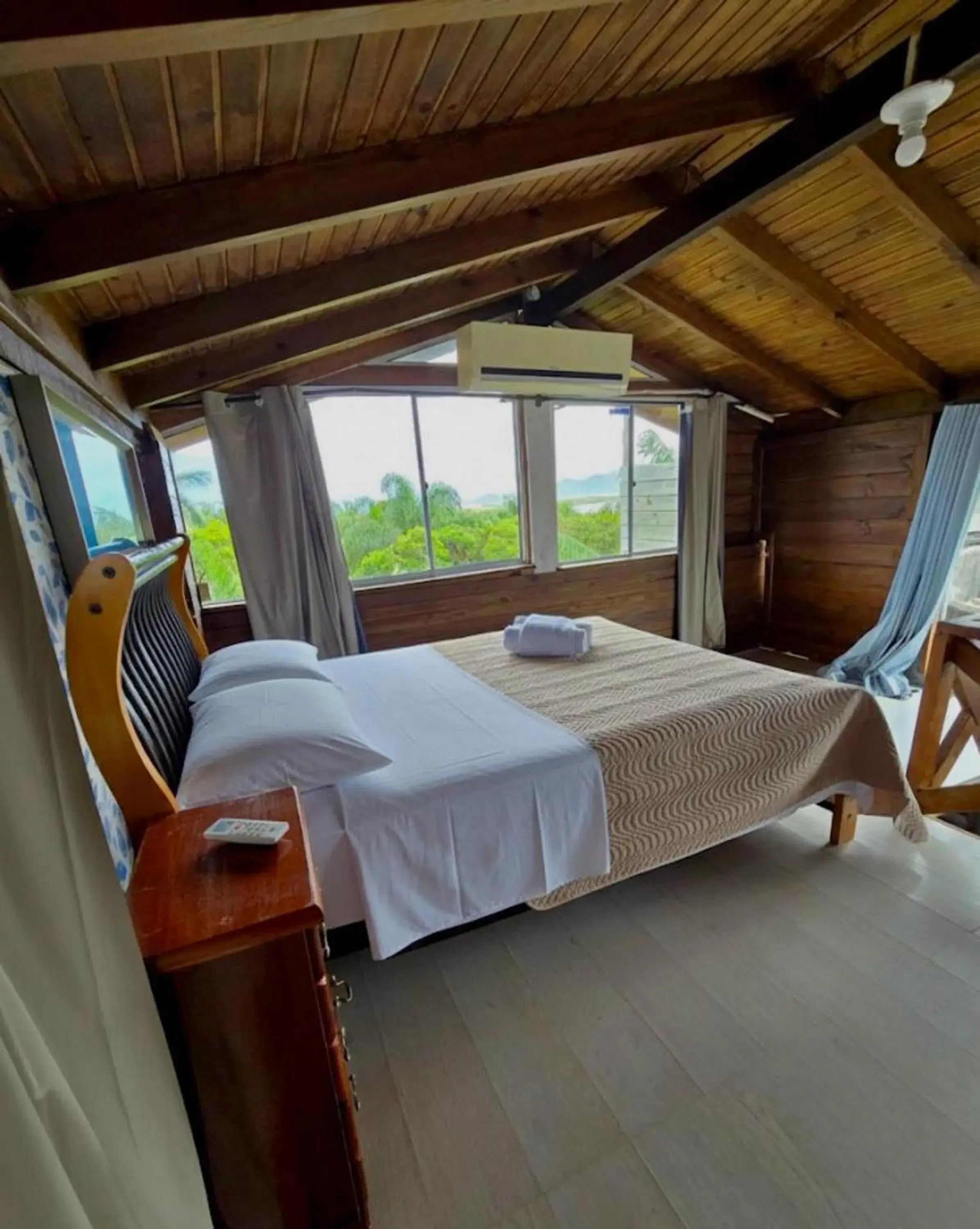 Deluxe Suite with Sea View in Essência da Guarda Surf House Deluxe Suite with Sea View in Essência da Guarda Surf House