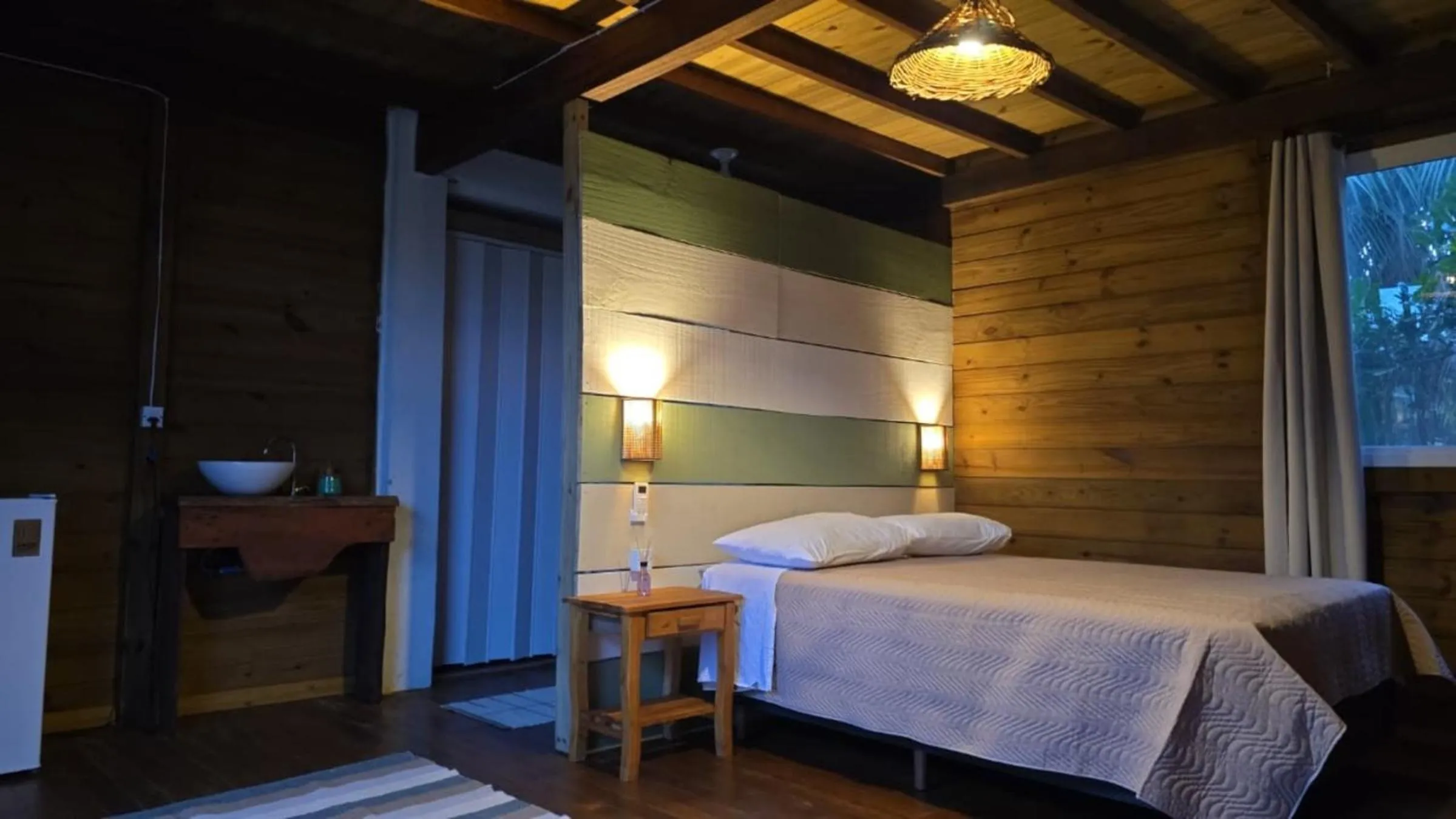 Superior Suite in Essência da Guarda Surf House