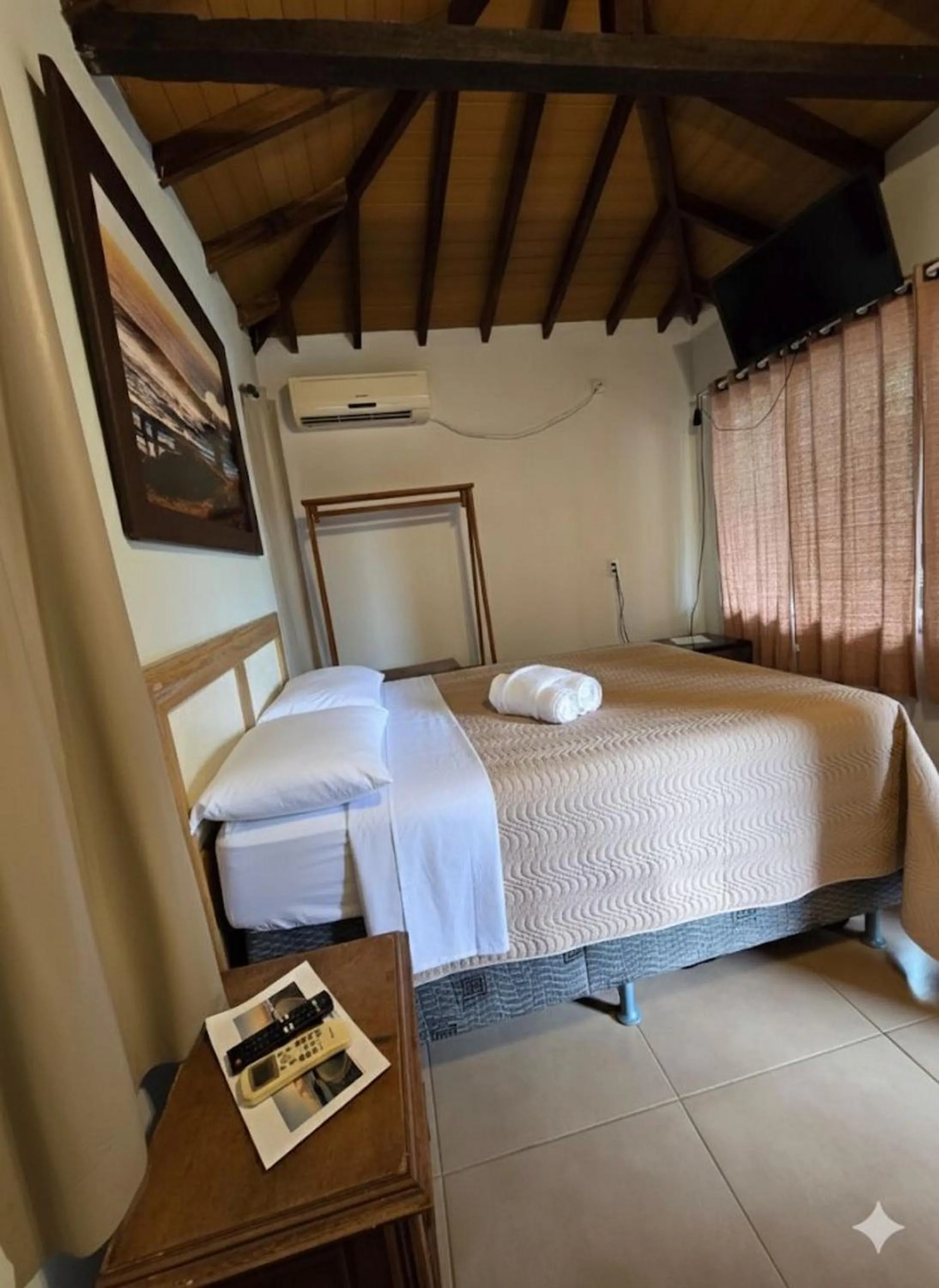 Suite with Garden View in Essência da Guarda Surf House