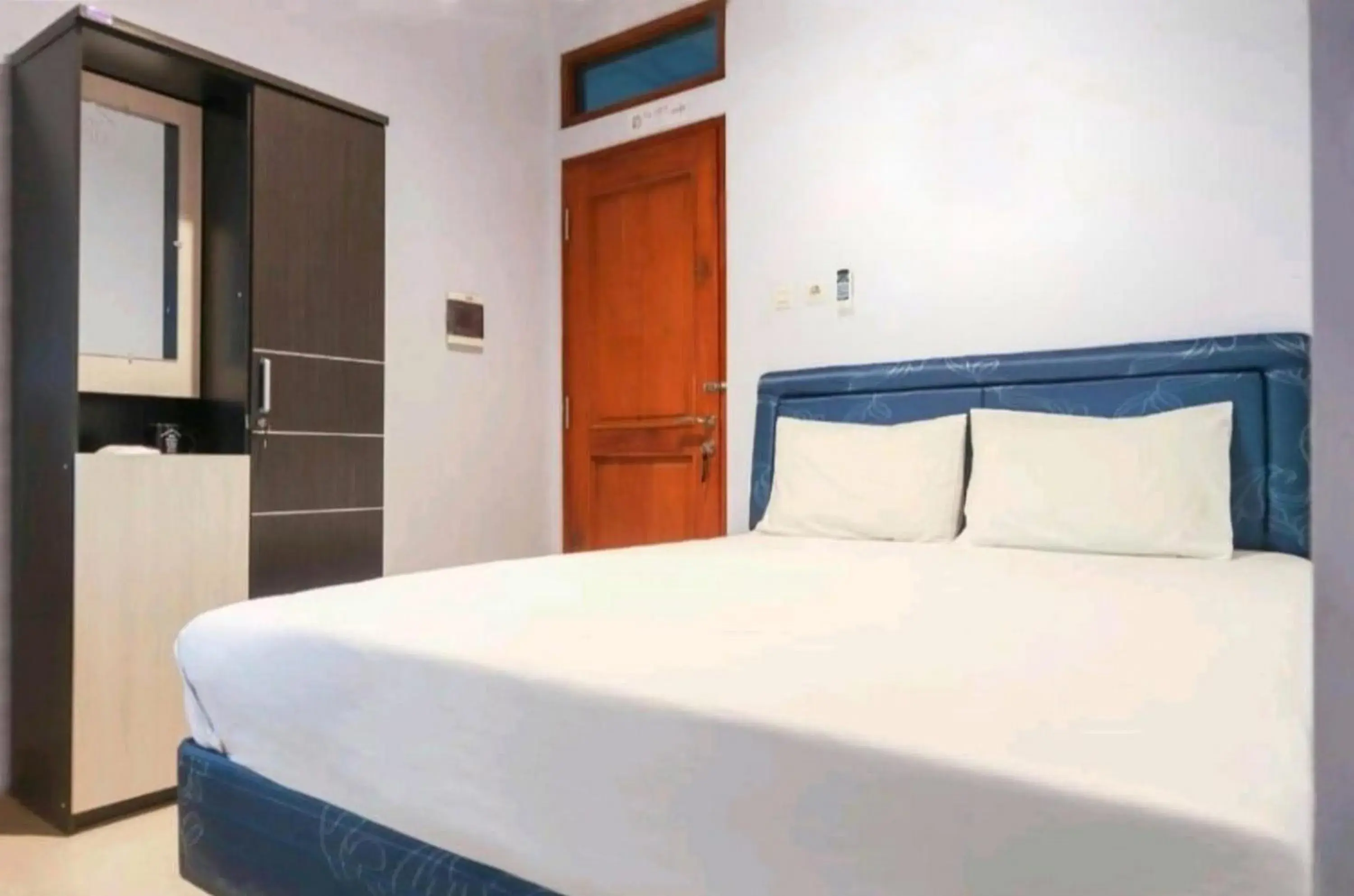 Bedroom in KoolKost Syariah @ Duri Kosambi Bedroom in KoolKost Syariah @ Duri Kosambi