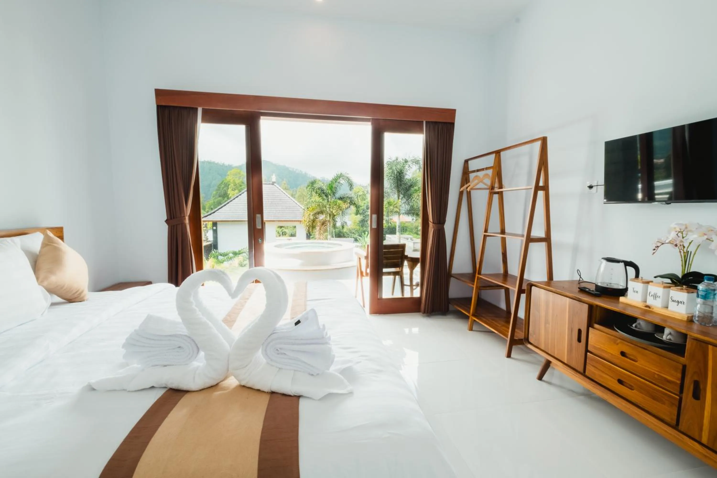Bed in Mount Batur Villa