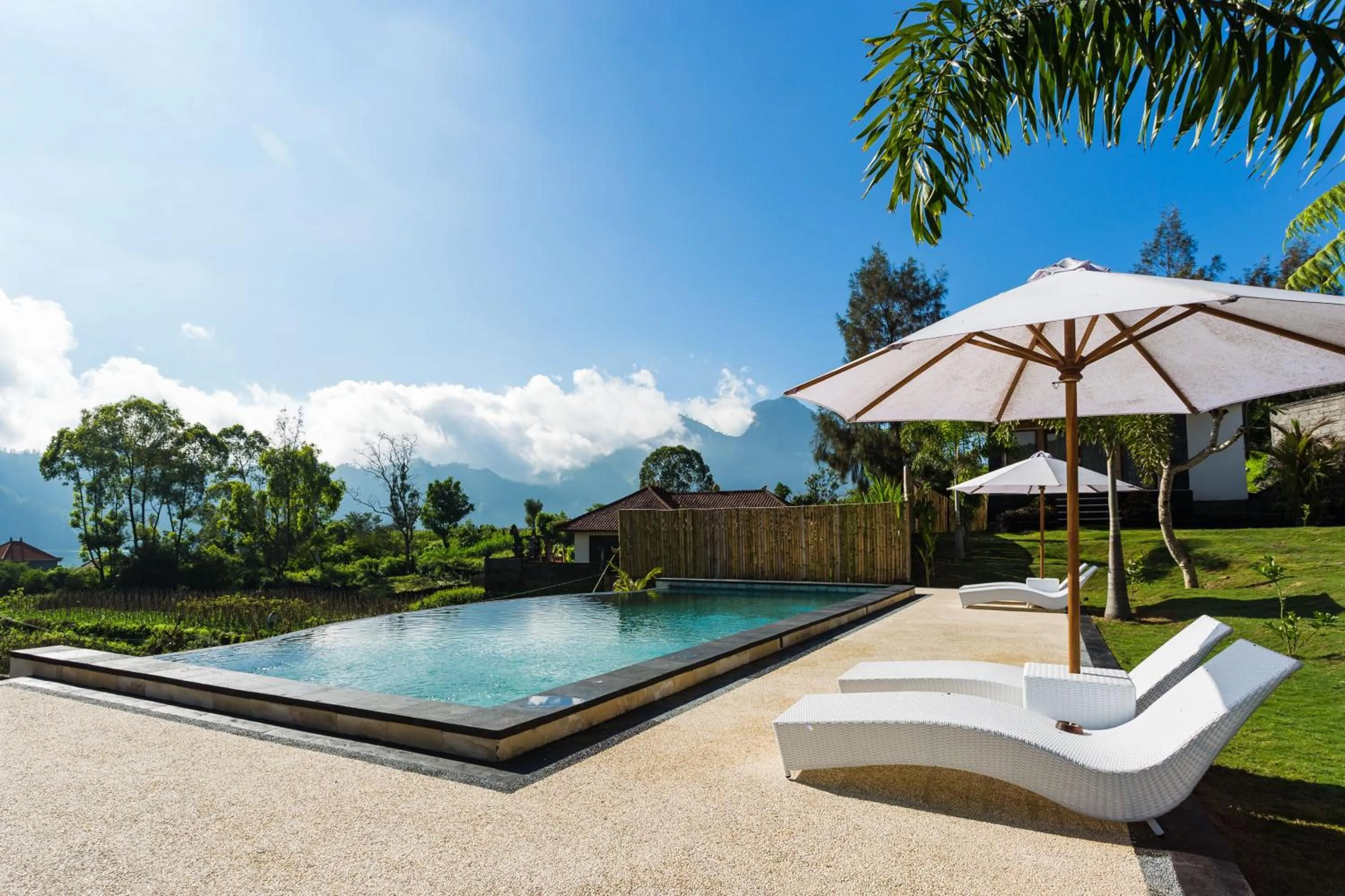 Garden view in Mount Batur Villa