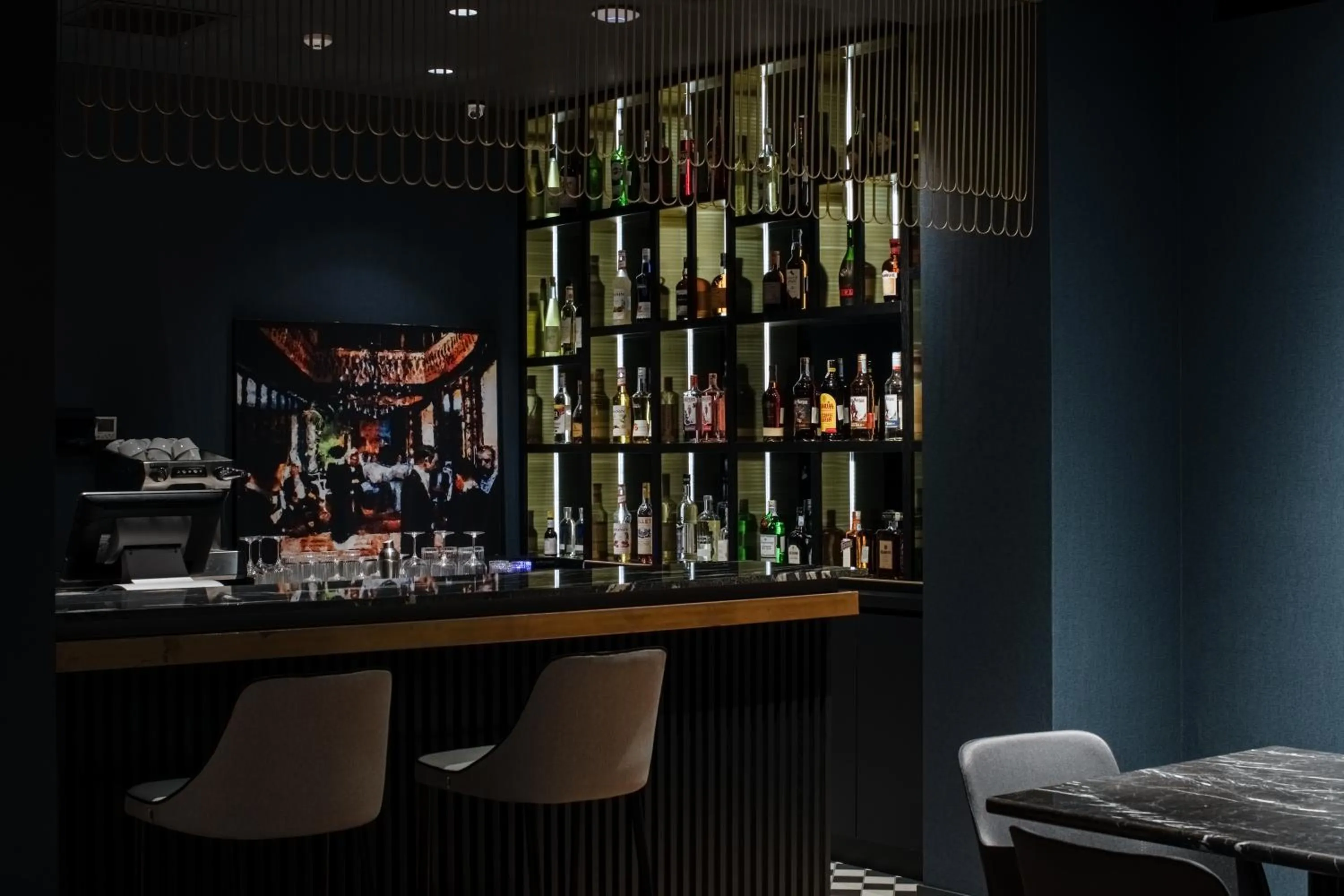 Restaurant/places to eat in Puris Moedani Boutique Hotel