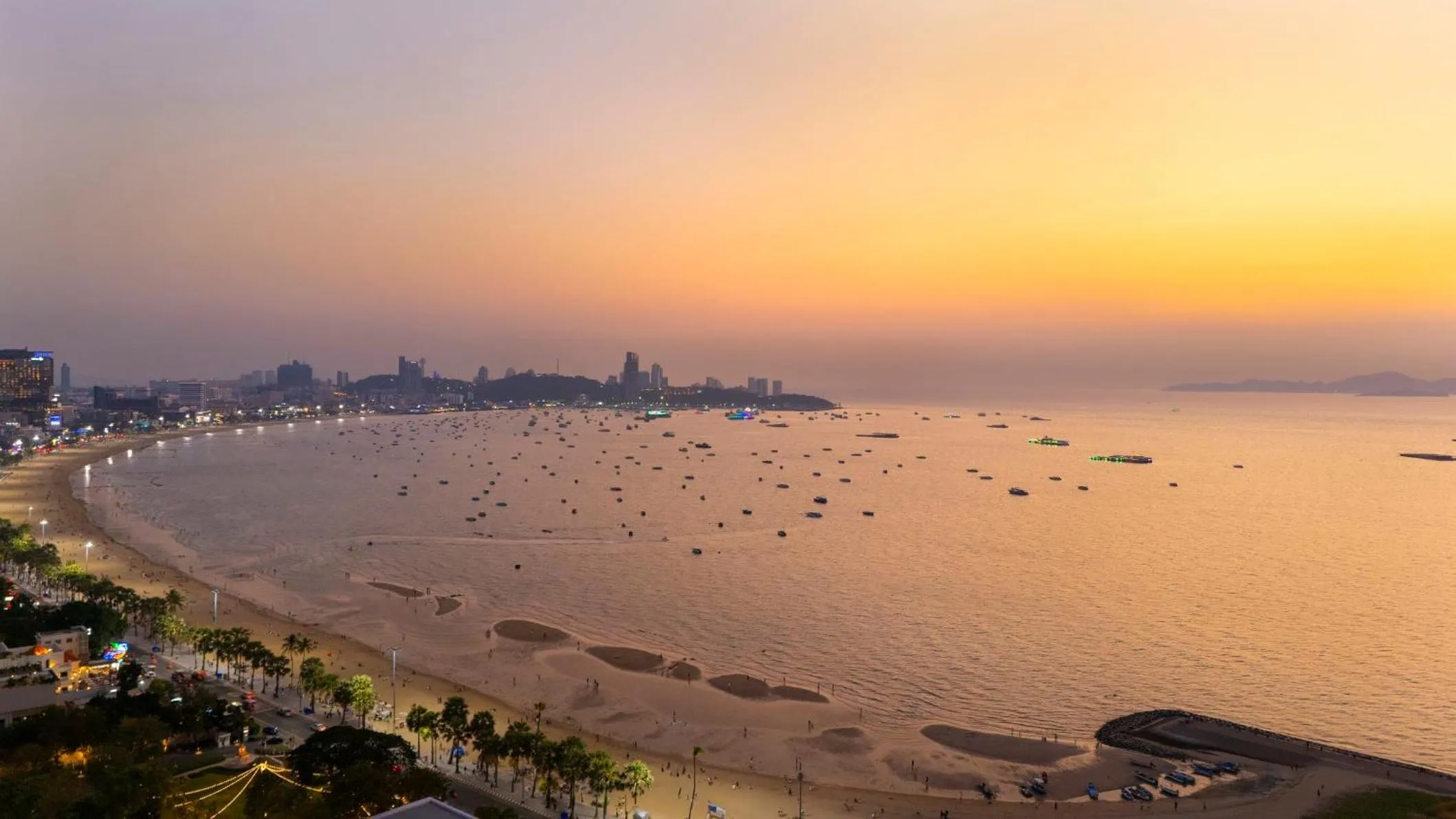 Property building in OZO North Pattaya